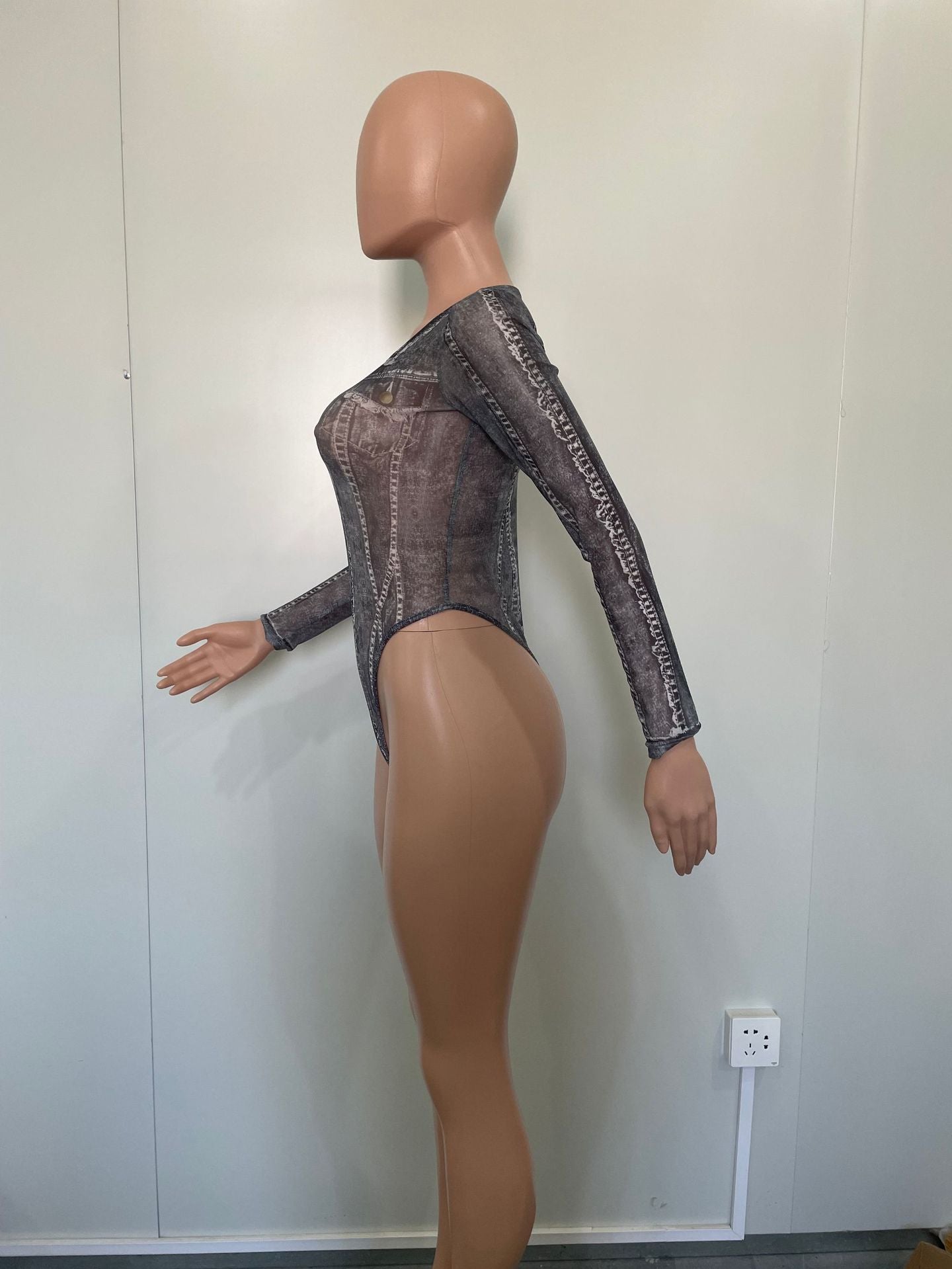 Women Mesh Bodysuit and Print Skirt two-piece set 18