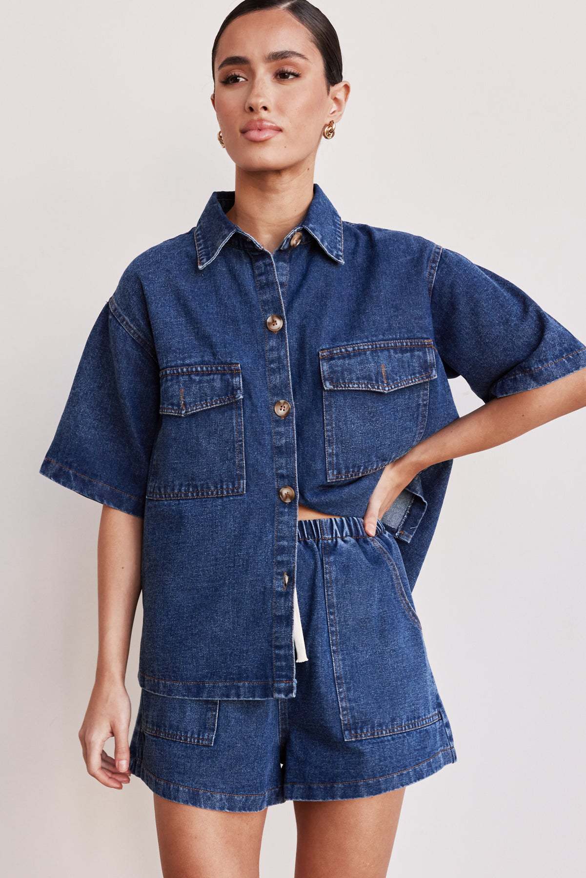 Women Retro Casual Pocket Short Sleeve Shirt and Denim Shorts two-piece set 3