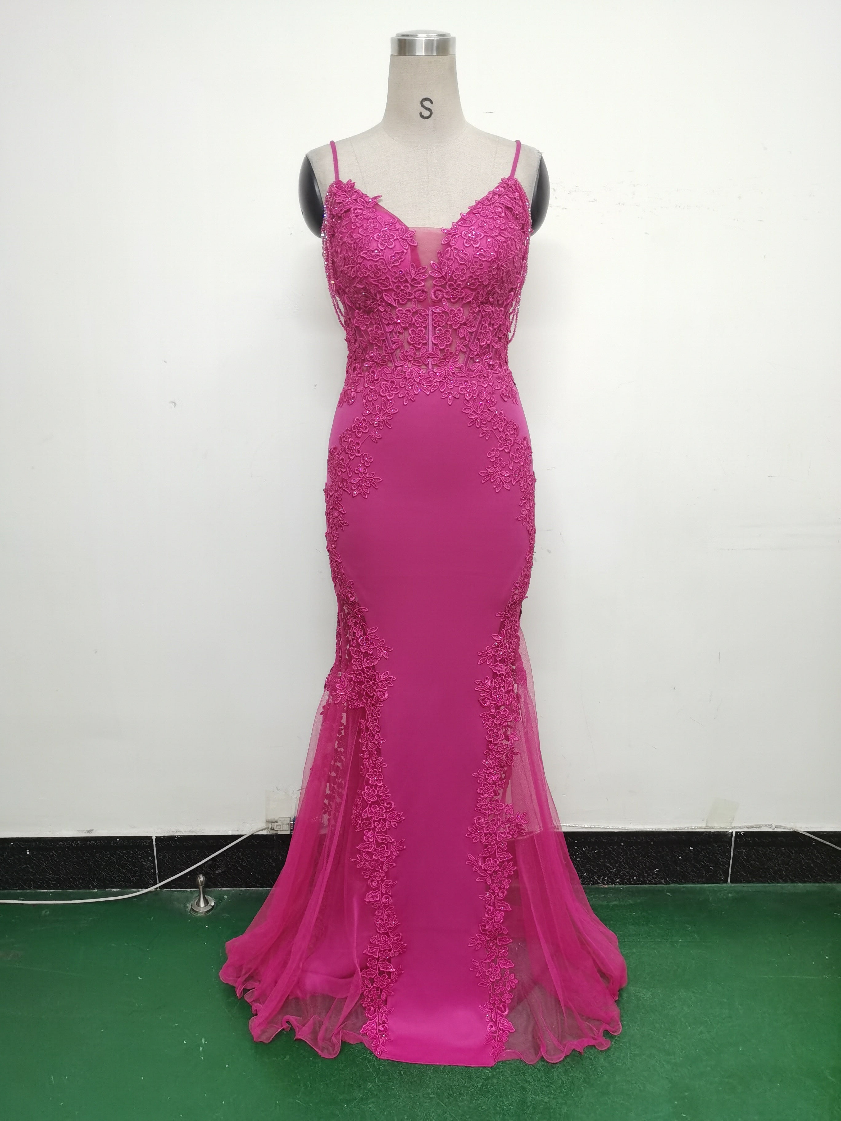 Sexy Strap Rhinestone Chain Fishbone Lace Evening Dress 32