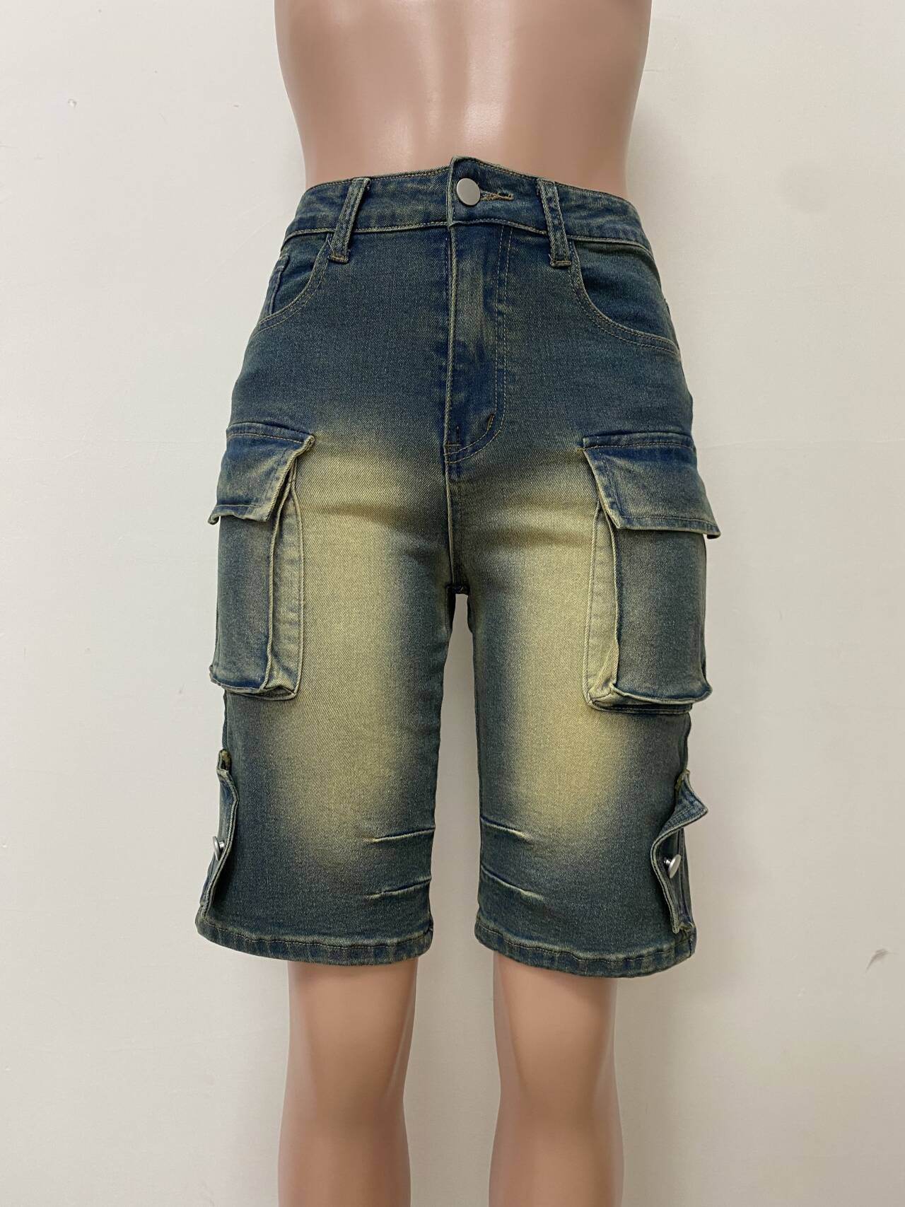Women's Summer Casual Loose Pocket Denim Shorts 4