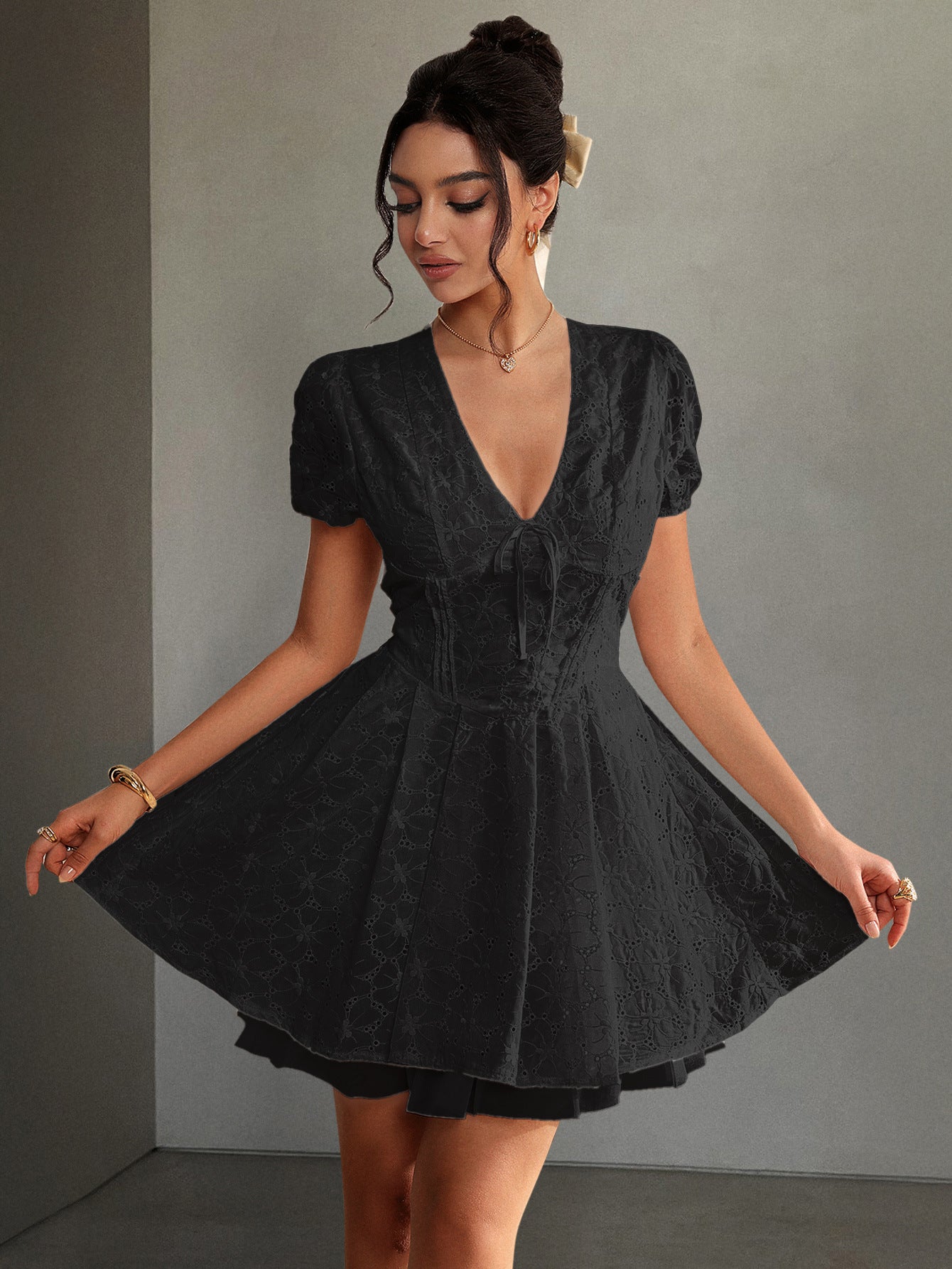 Spring/Summer Women's Elegant Deep-V Hollow Short Dress
