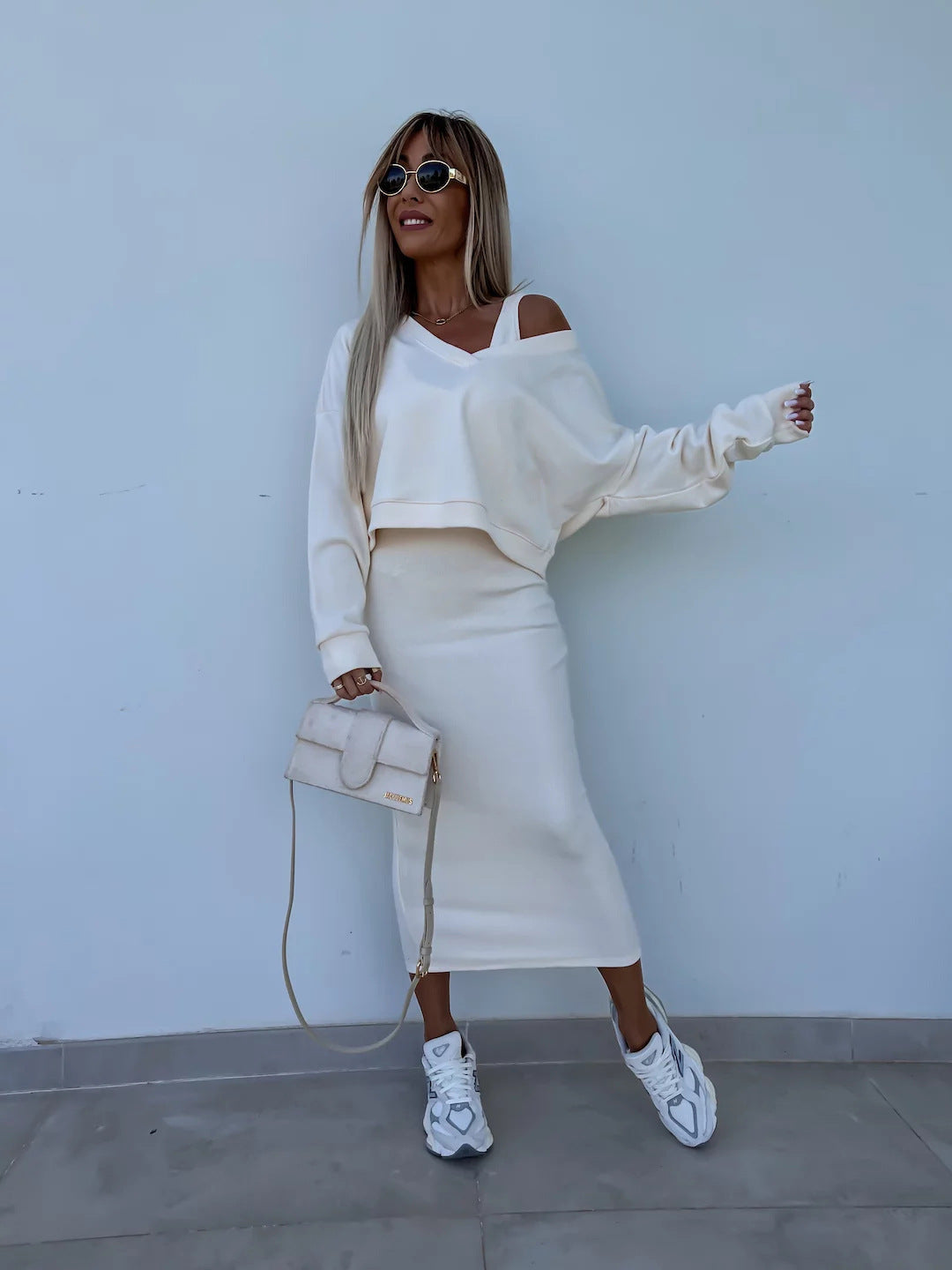 Women Spring and Summer Solid V Neck Long Sleeve Top and Suspender Dress Two-Piece Set 16