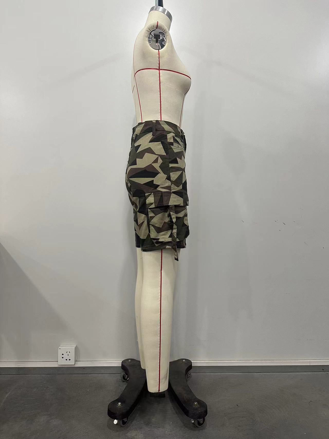 Spring Summer Women's Pocket Camouflage Cargo 5-Point Pants 6