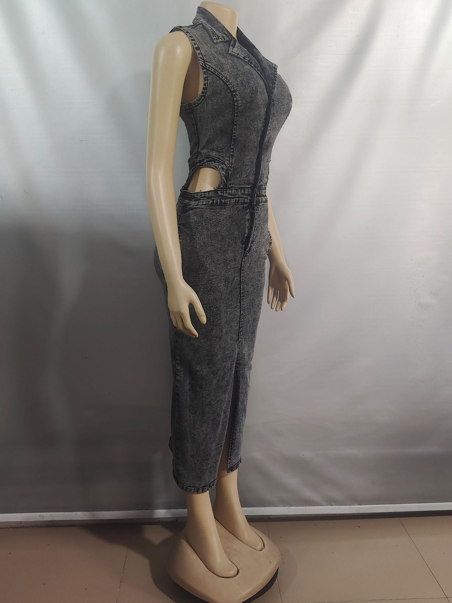 Women's Autumn Winter Fashion Single Breasted Sleeveless Halter Neck Stretch Long Dress 7