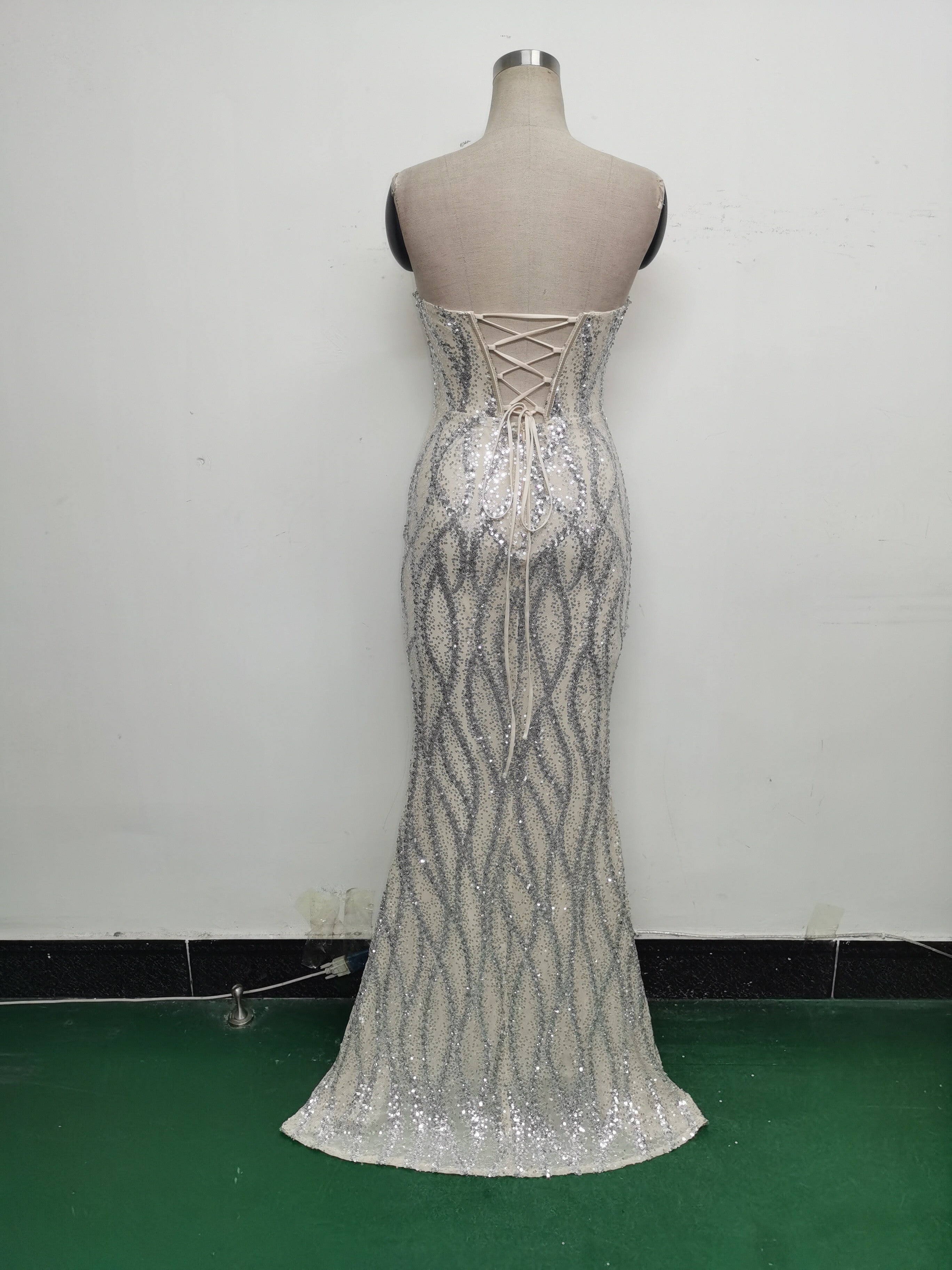 Fishbone Slim Waist Heart Neck Sequin Evening Dress Luxury Formal Party Gown 42