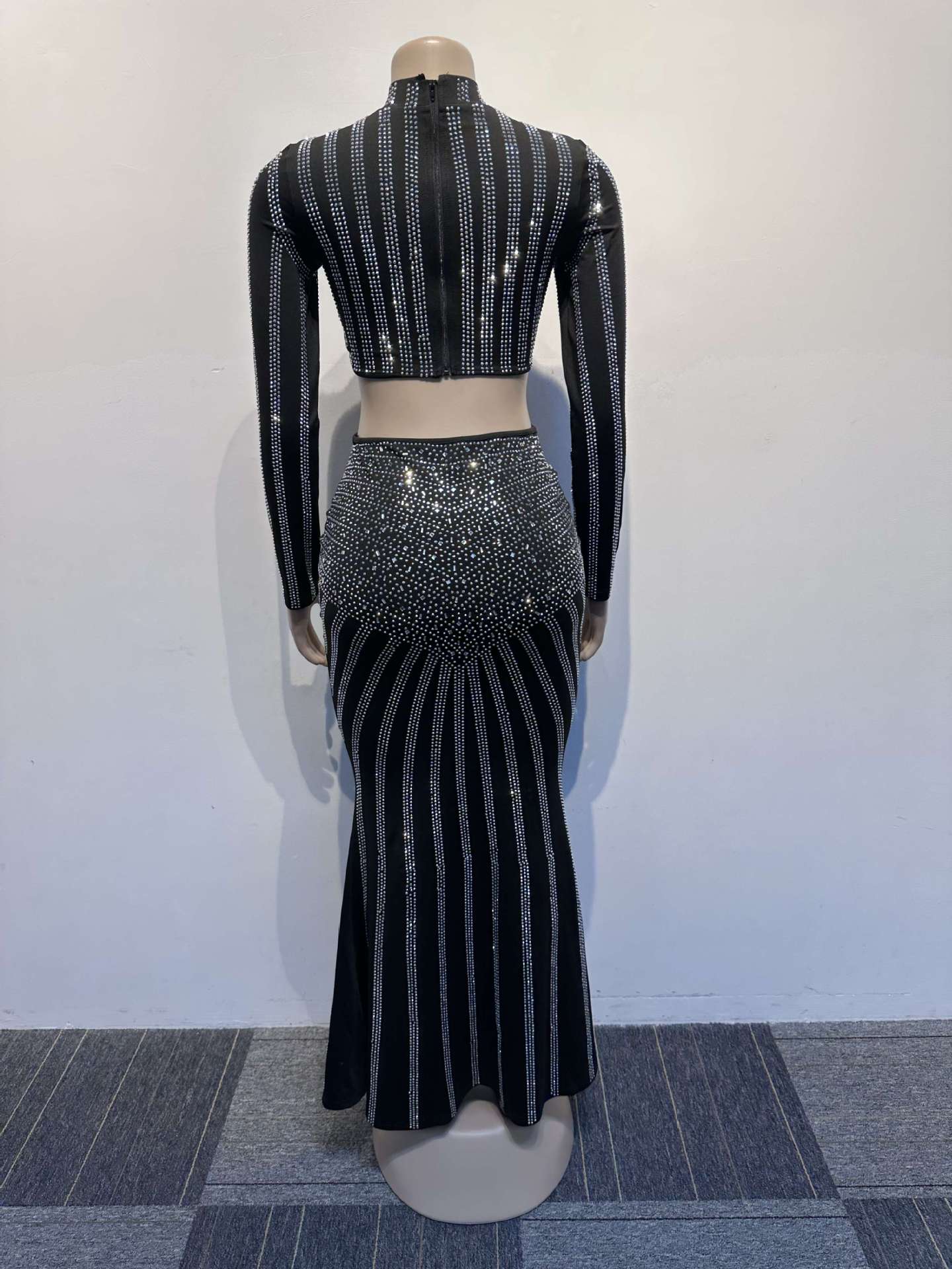 Sexy Beaded Tight Fitting Stretch Long Sleeve Top Bodycon Mermaid Skirt Suit 13