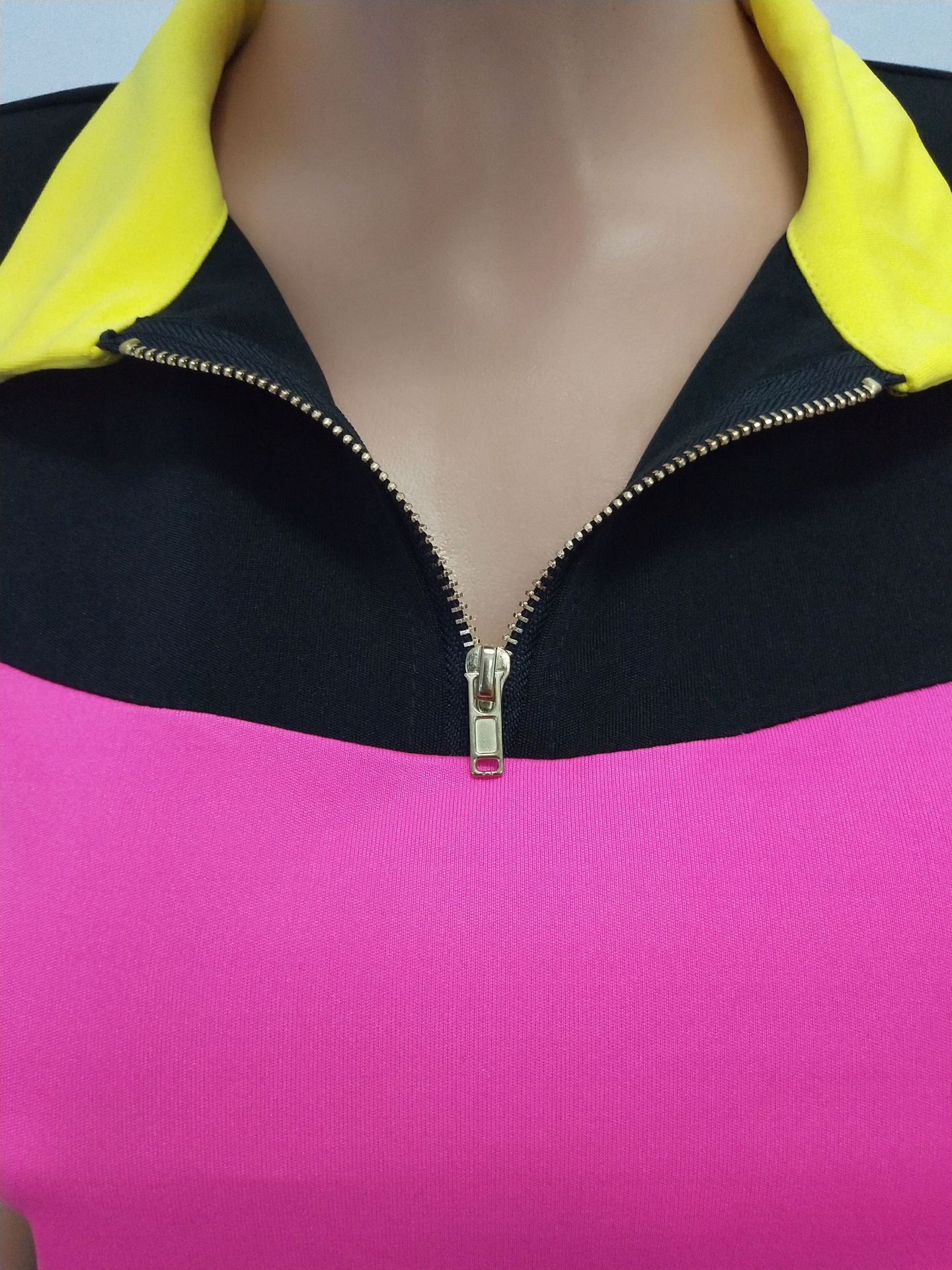 Fashion Contrast Color Casual Short Sleeve Knee-Length Two Piece Shorts Set 18