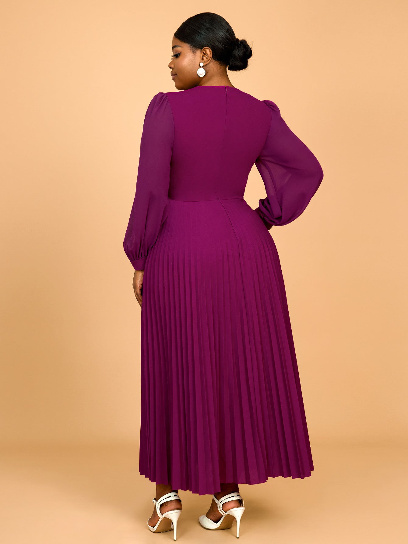 Plus Size Ruffle Elegant Round Neck Beaded Pleated Party Dress 6