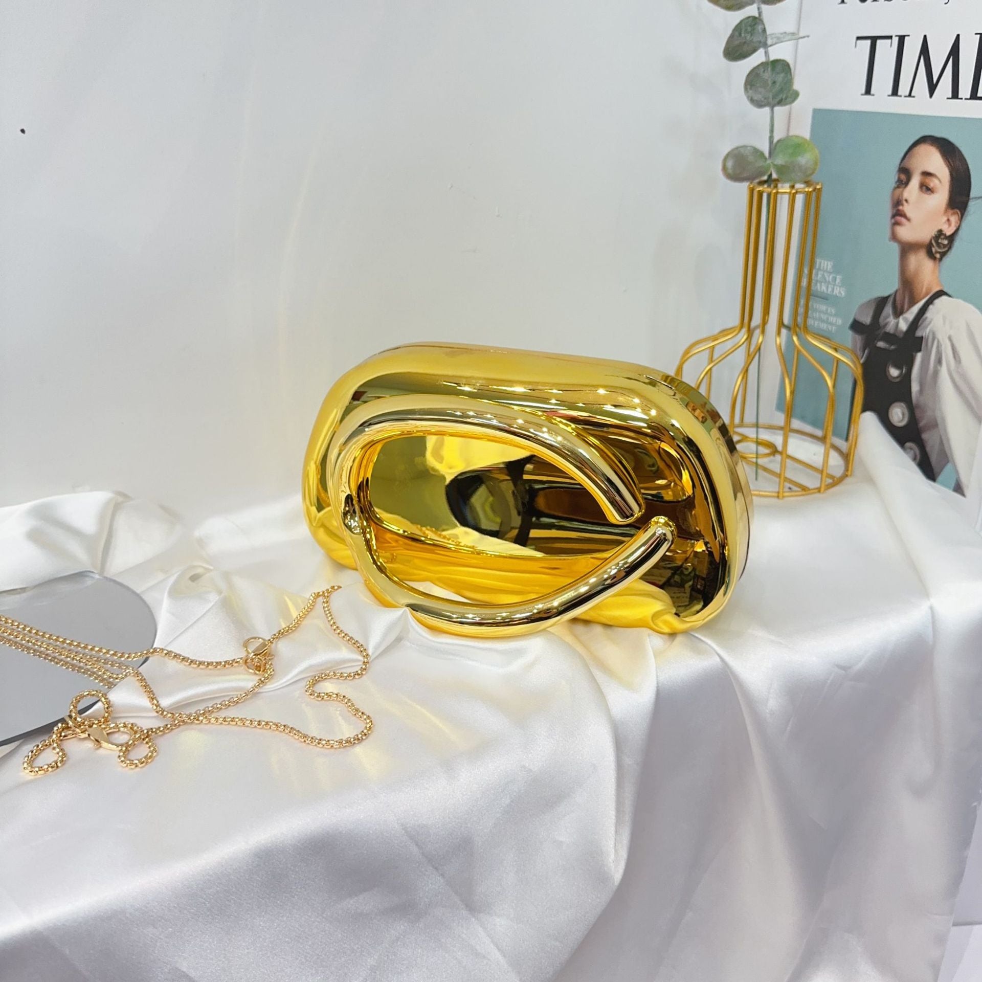 Women Glossy Square Bag Single Shoulder Crossbody Bag 3