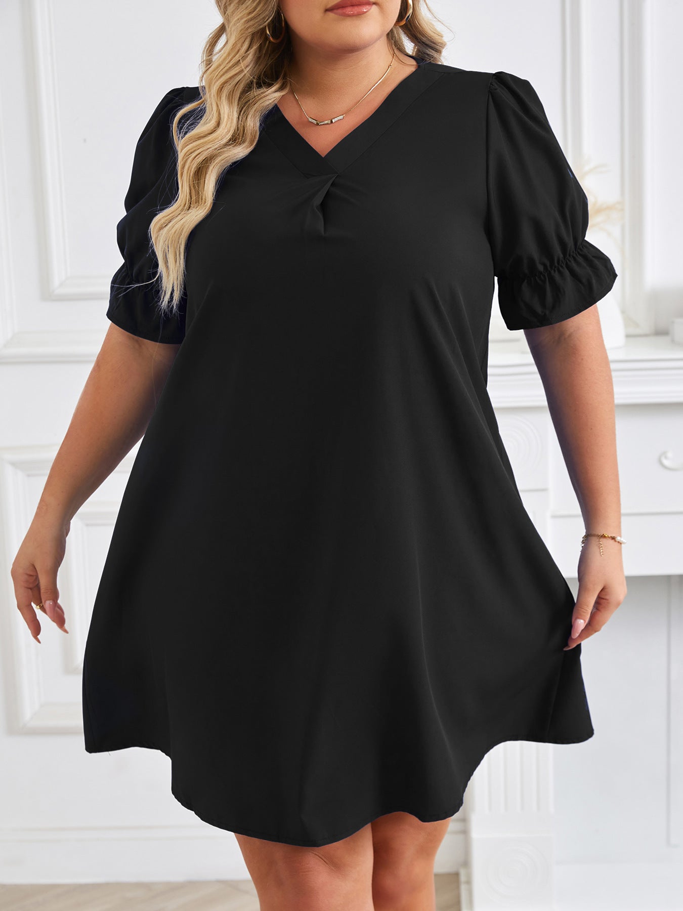 Plus Size V Neck Short Sleeve Solid Dress 5