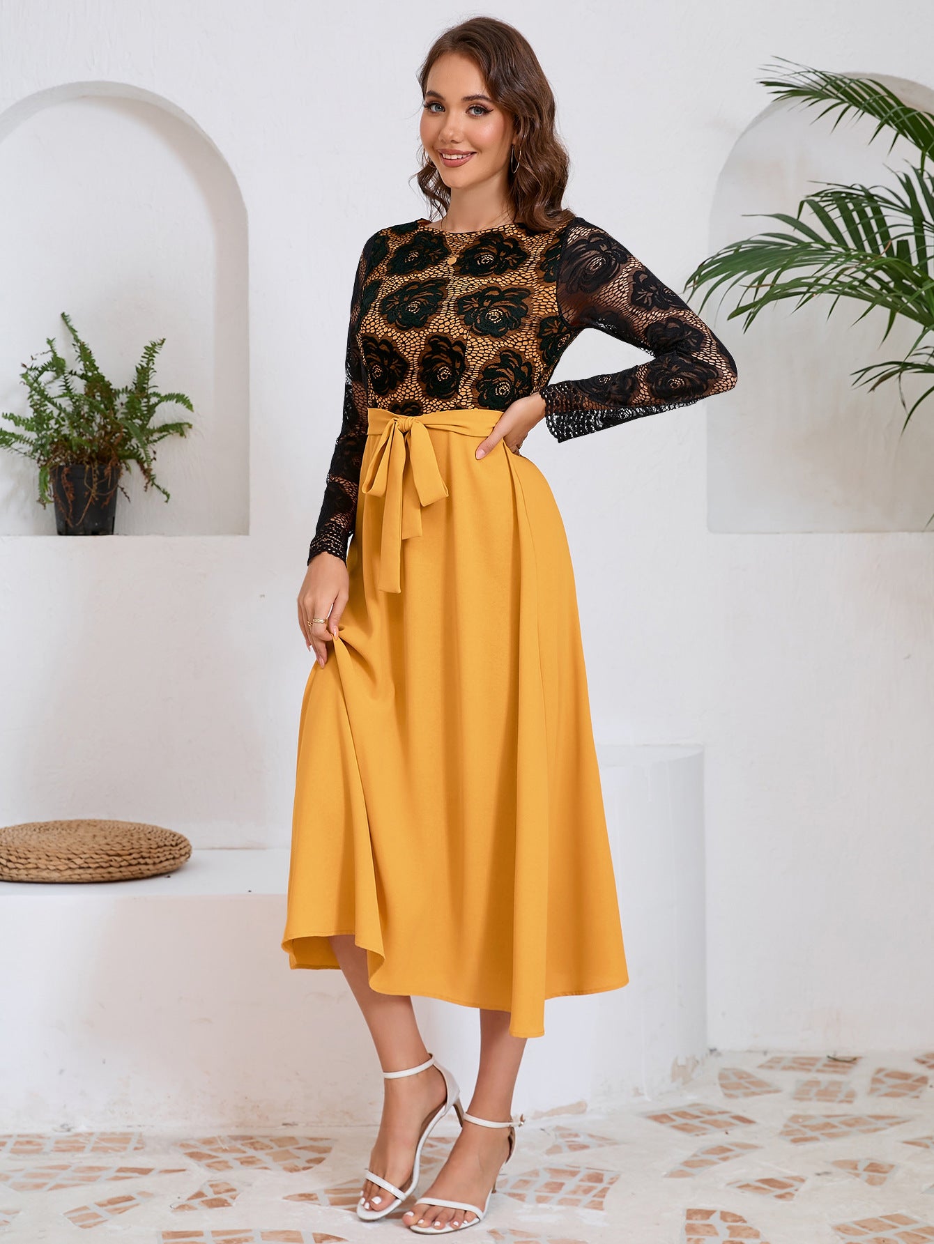 autumn women's Fashion slim Round Neck lace contrast color career dress 3