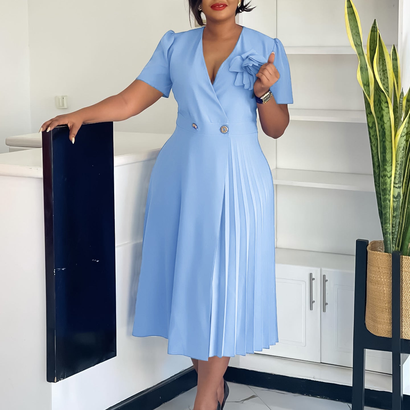 Women's Summer V-Neck Fashion Short Sleeve Solid Color Elegant Pleated African Dress 3