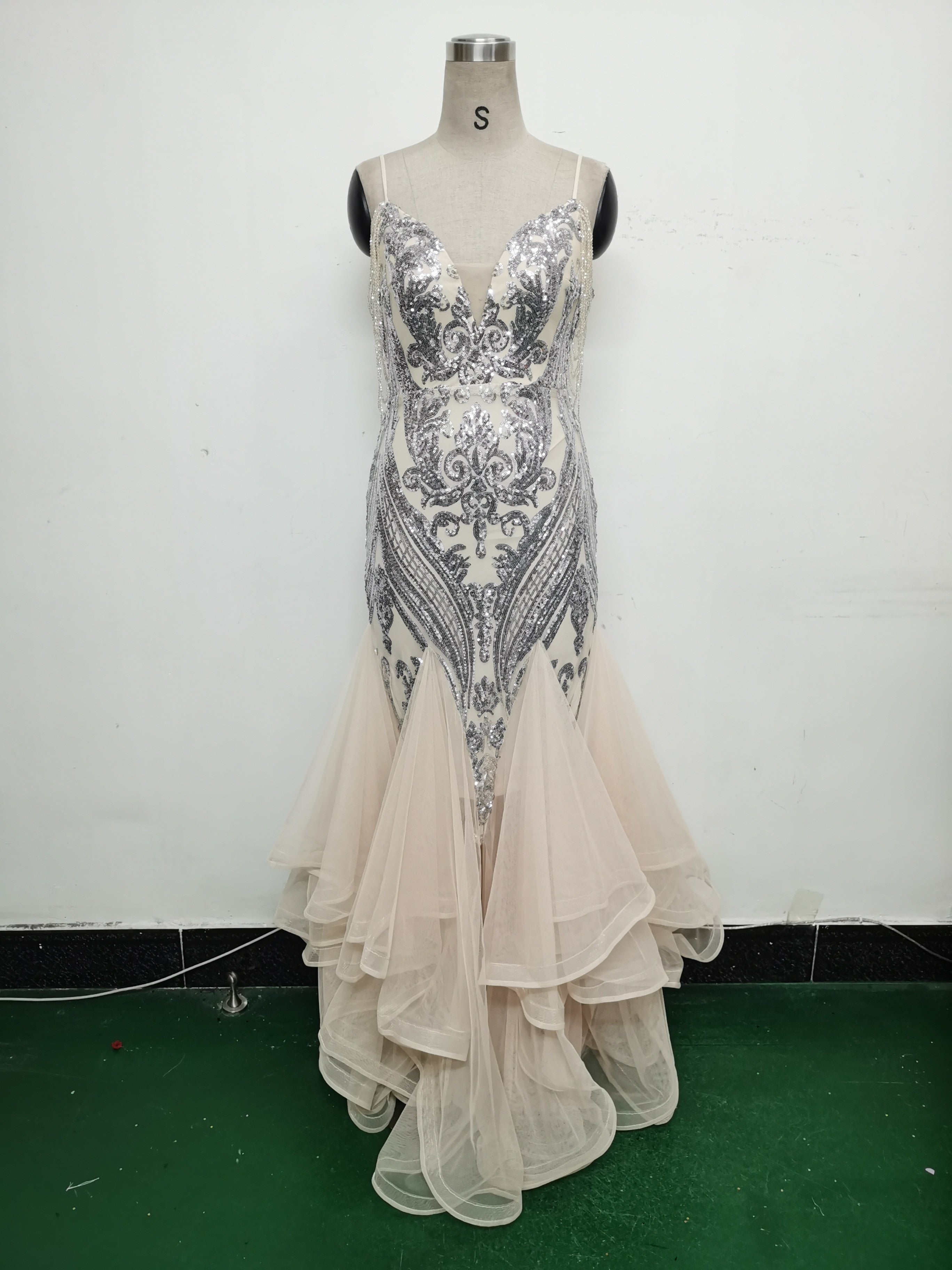 Sequin Patchwork Mesh Luxury Evening Dress 28