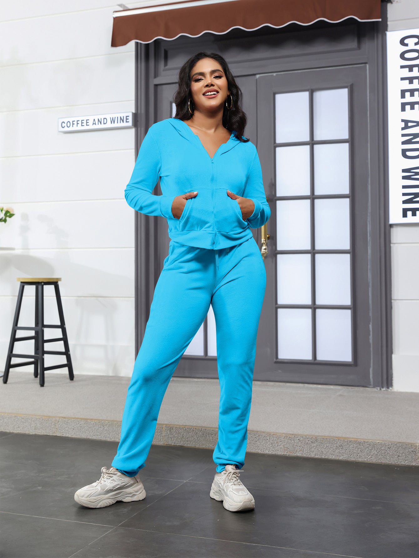 Women's Fashion Casual Velvet Hooded Women's Two-Piece Tracksuits 6