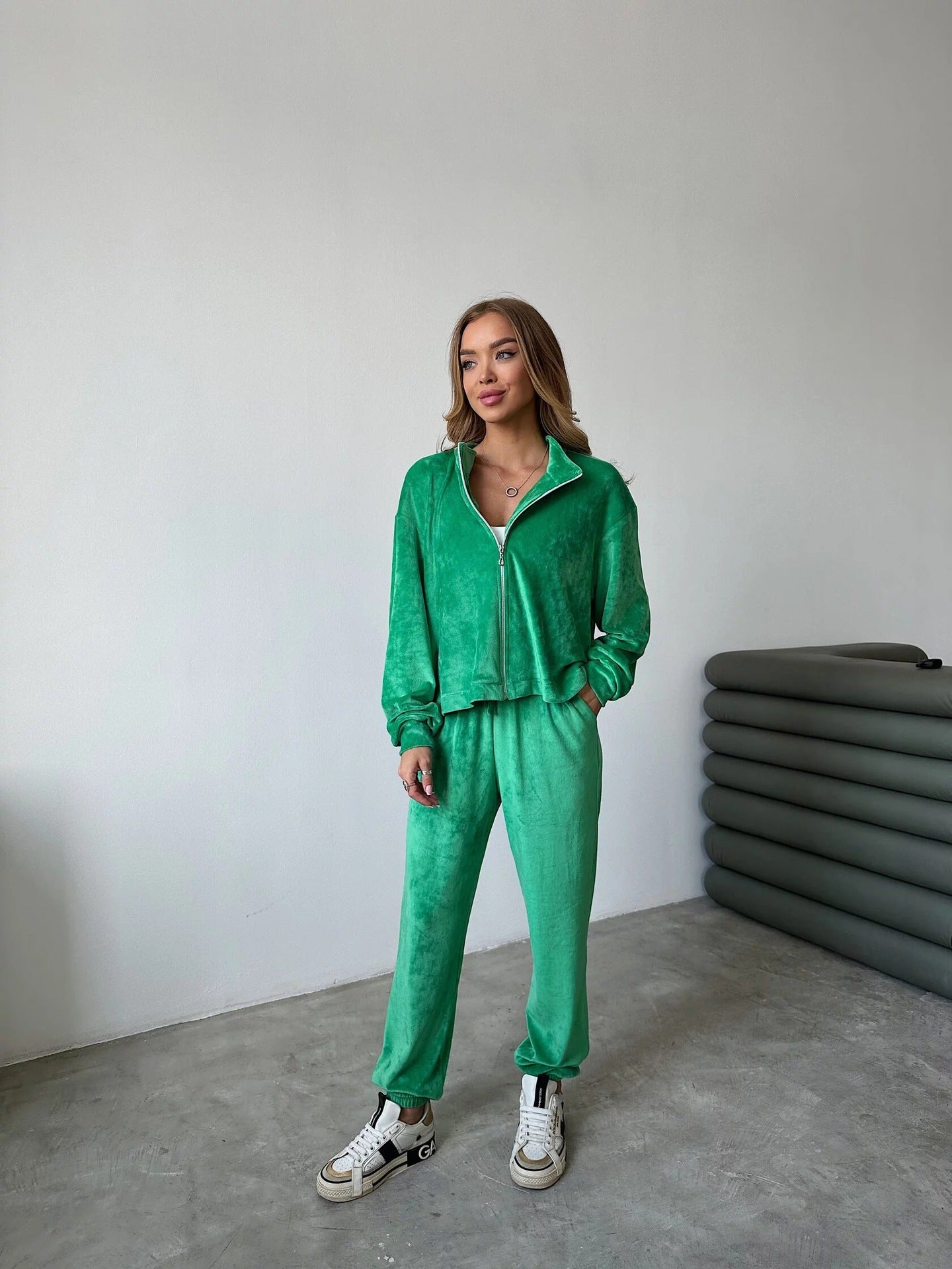 Autumn Velvet Zipper Long Sleeves Top Elastic Waist Pockets Trousers Casual Two-Piece Suit For Women 8