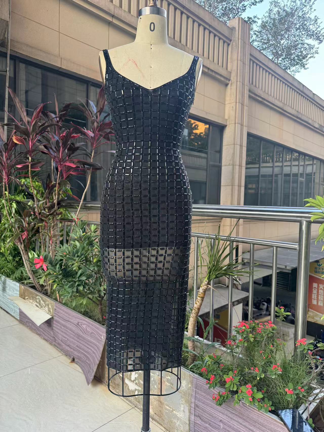 Sexy Rhinestone Bead V-Neck Low Back Bodycon Night Club Dress