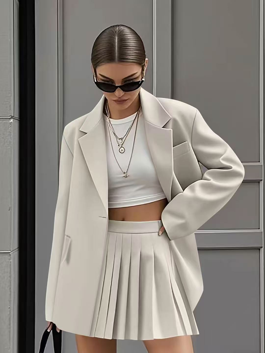 Women Casual Blazer and Pleated Skirt Two-piece Set