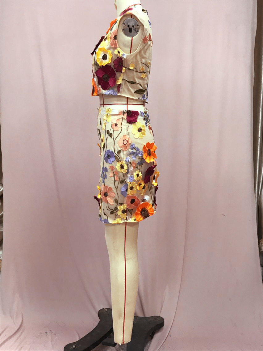 Spring Women's Embroidered Sleeveless Crop Top Bodycon Skirt Two-Piece Set 14