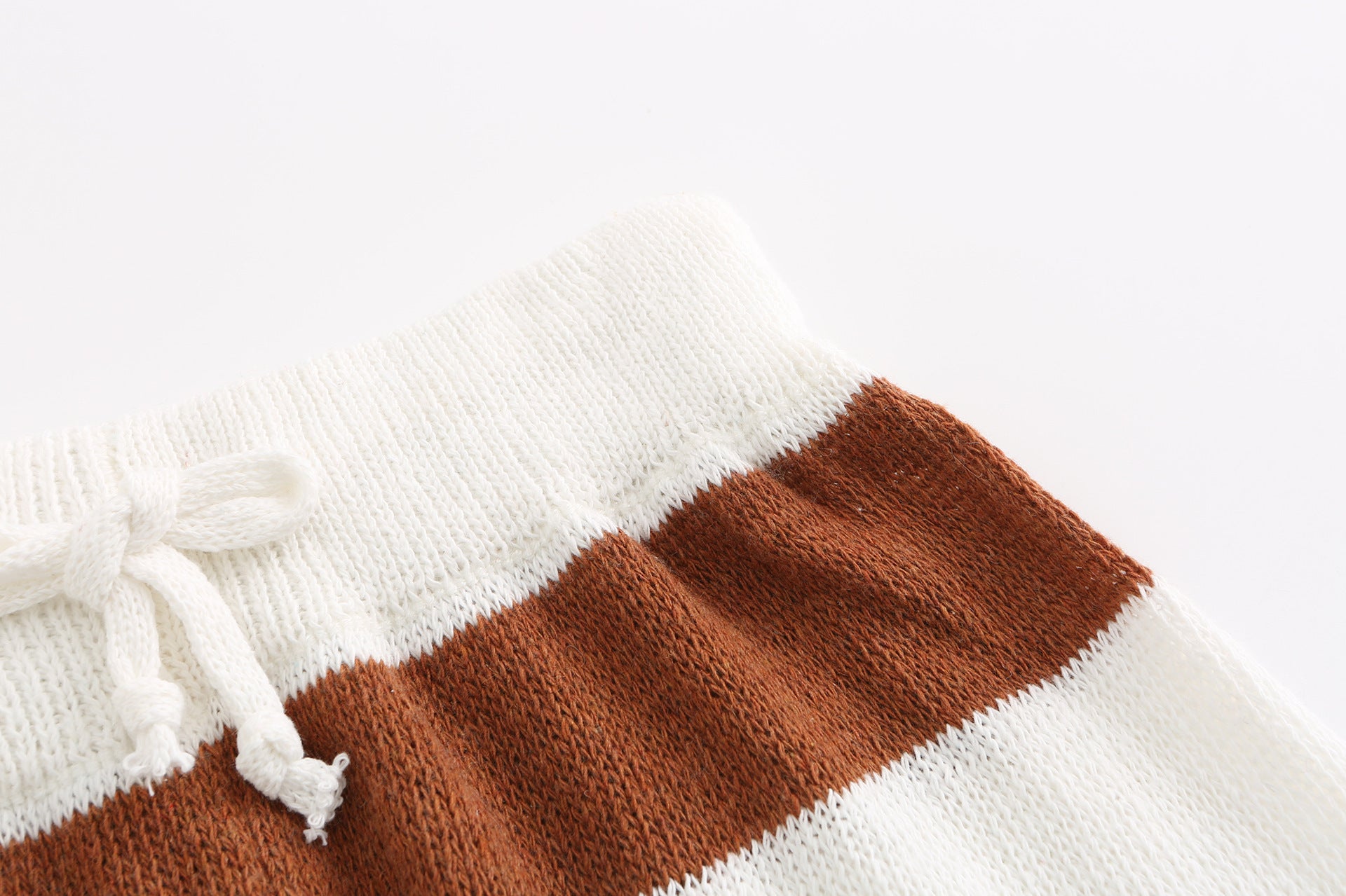 Summer fashion casual deep V-neck knitting vest and shorts two-piece set 42