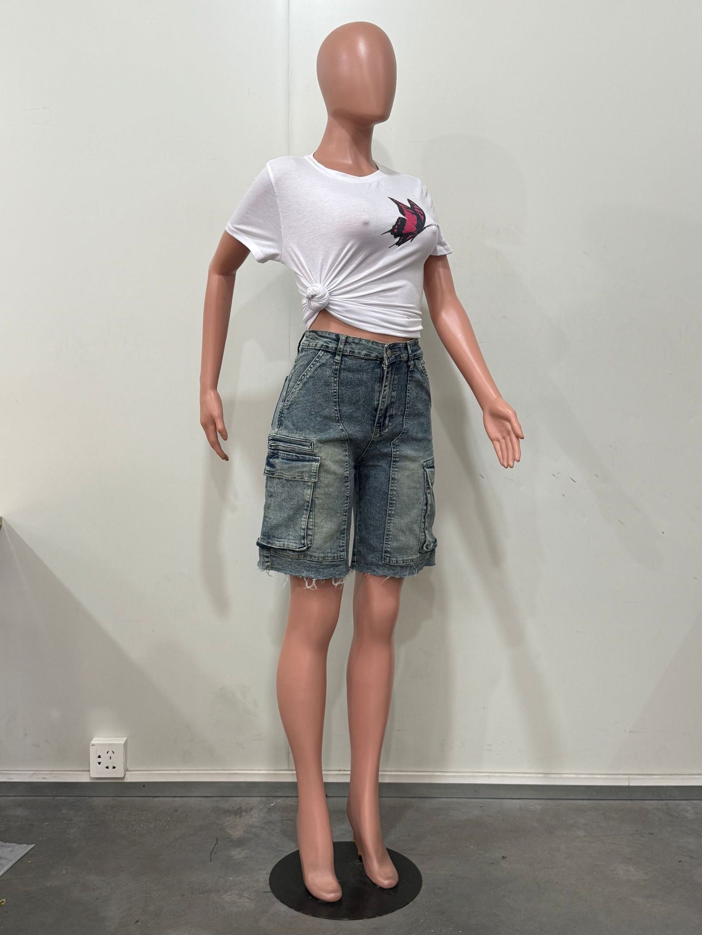 Women Ripped Cargo Denim Pants 18