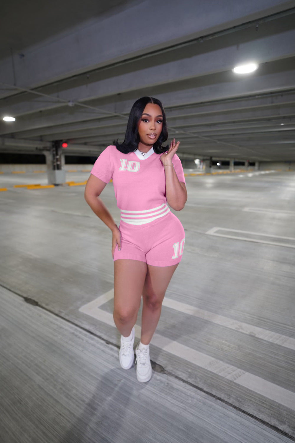 Fashionable Summer Turndown Collar Contrast Knit Top Shorts Set 3