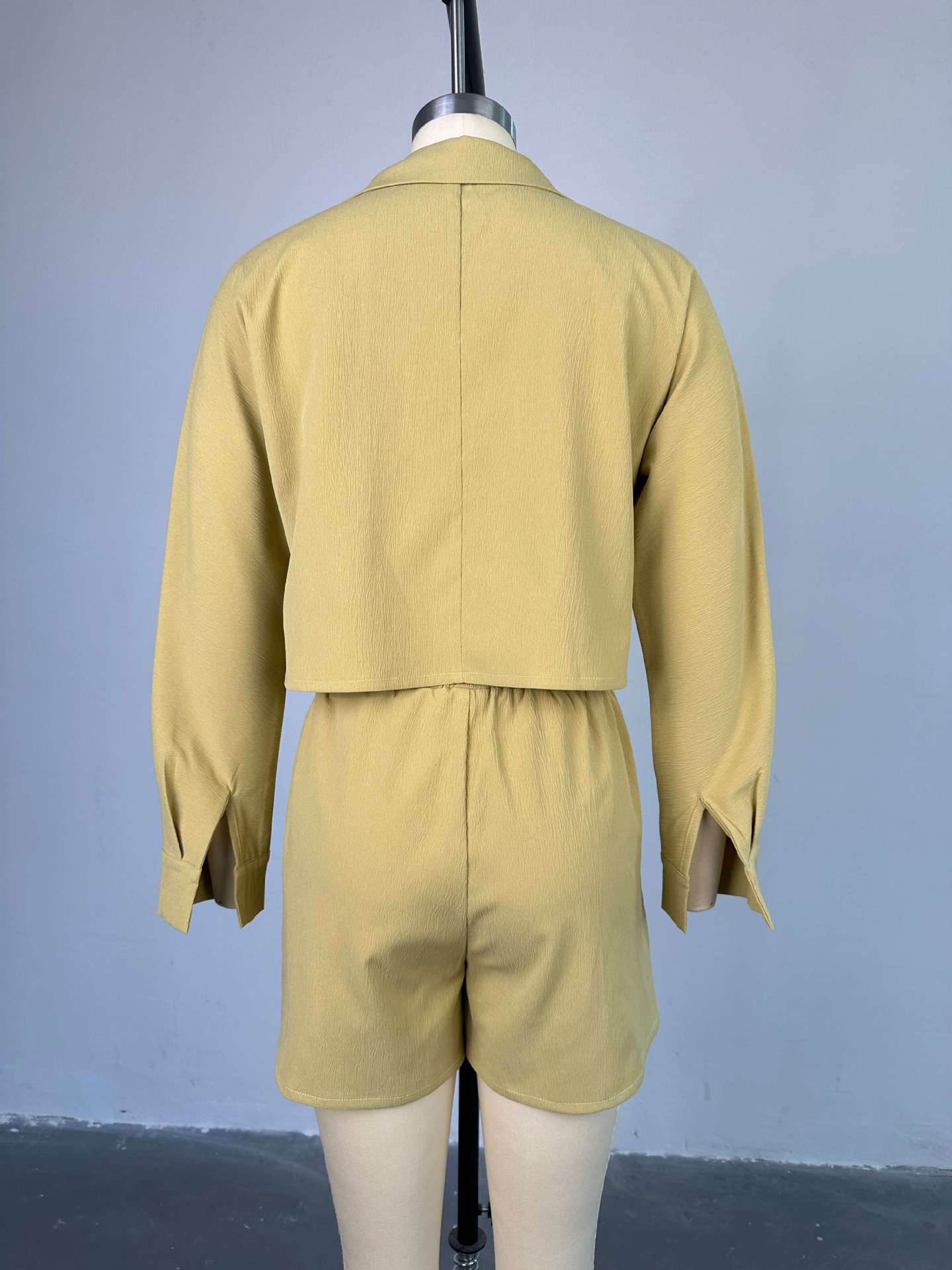 Women Summer Casual Turndown Collar long-sleeved shirt And drawstring shorts two-piece set 18