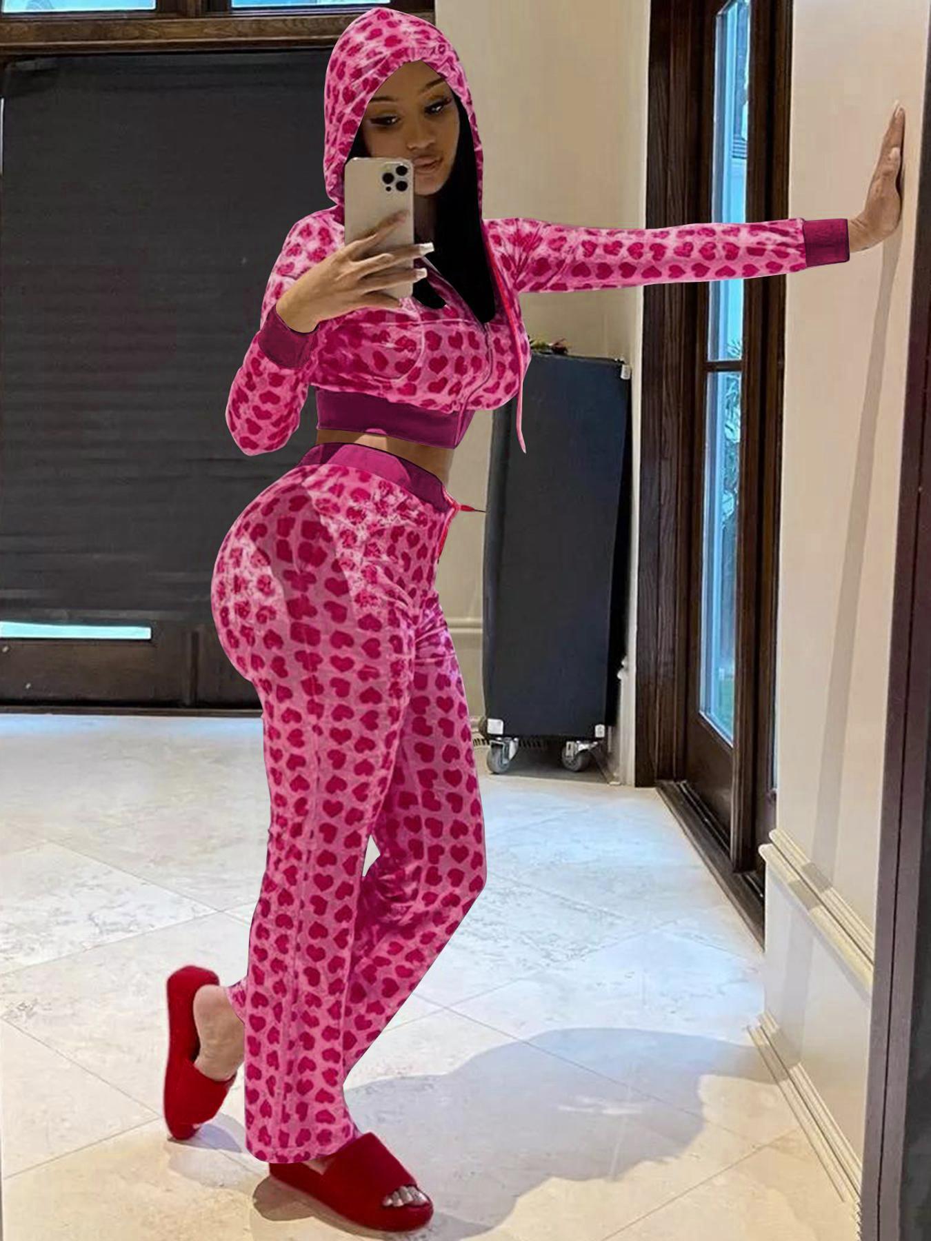 Women's Fashion Casual Velvet Valentine's Day Heart Print Two-Piece Pants Set 4