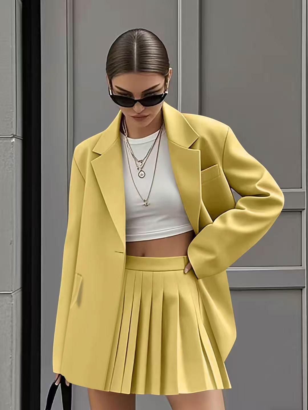 Women Casual Blazer and Pleated Skirt Two-piece Set 5