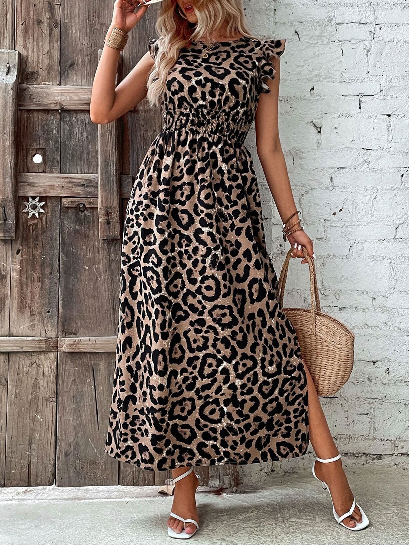 Women Pleated Leopard Round Neck Short Sleeve Dress 3