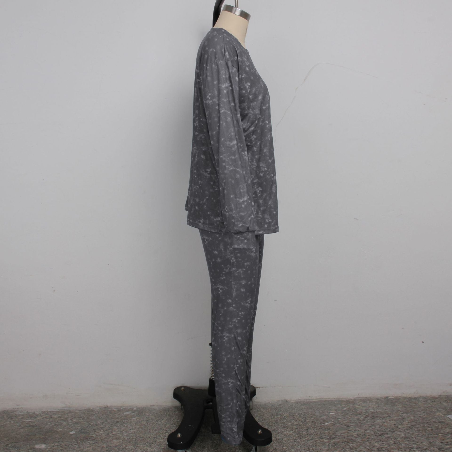 Women's Casual Fashion Casual Round Neck Long Sleeve Two-Piece Pants Set 14