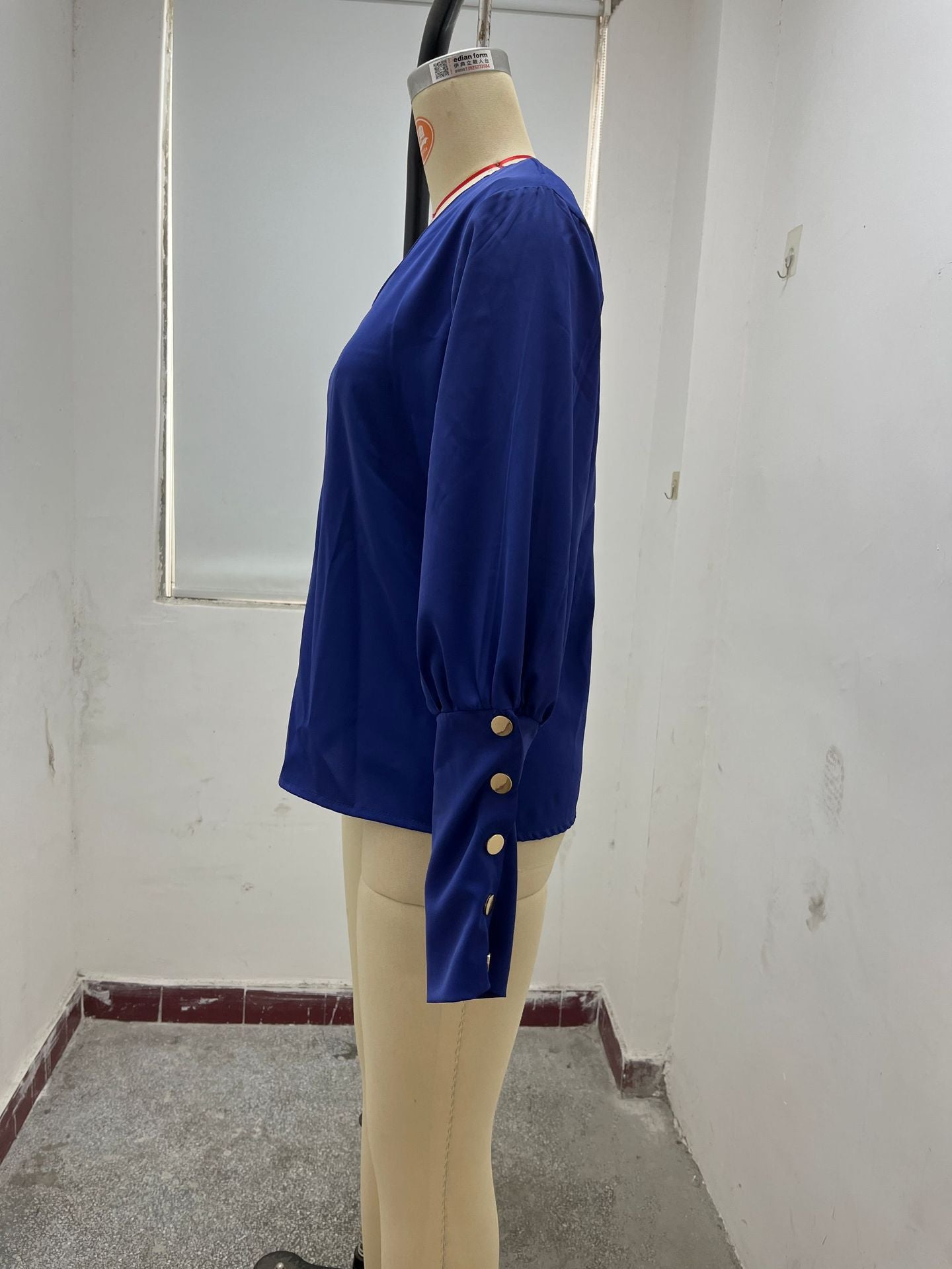 Women autumn long-sleeved button Solidv-neck shirt 10