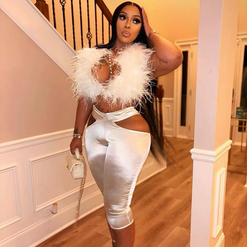 Women Autumn/Winter Halter Neck Fur Collar Backless Tie Cutout Top and Capri Two-Piece Set