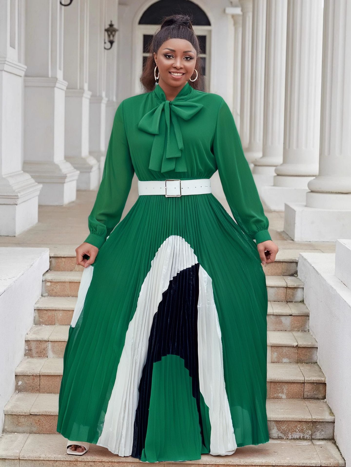 Plus Size Women lace-up long sleeve color matching pleated dress 7