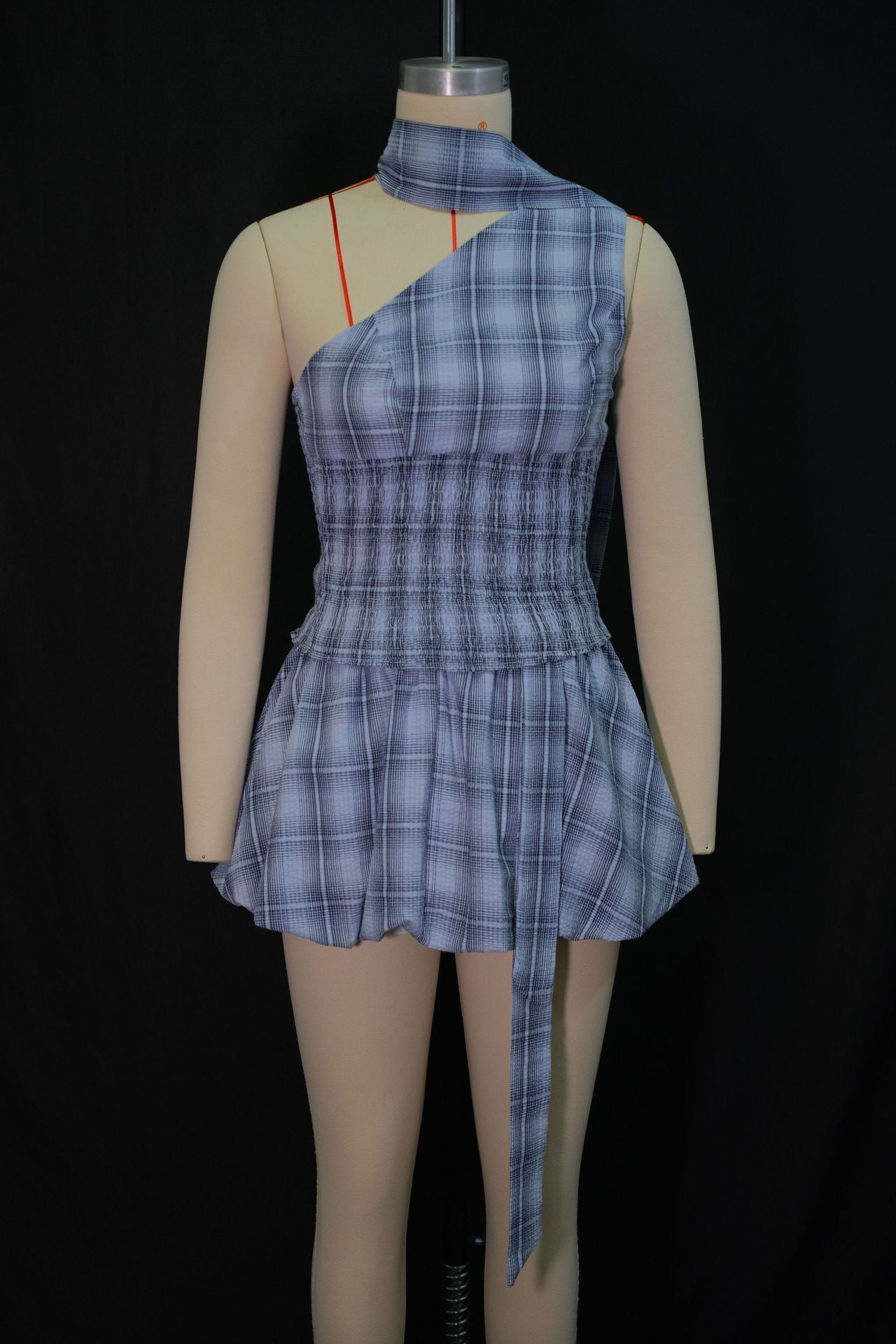 Women's Autumn Fashion Halter Neck Slim Waist Pleated Plaid Skirt Set 10