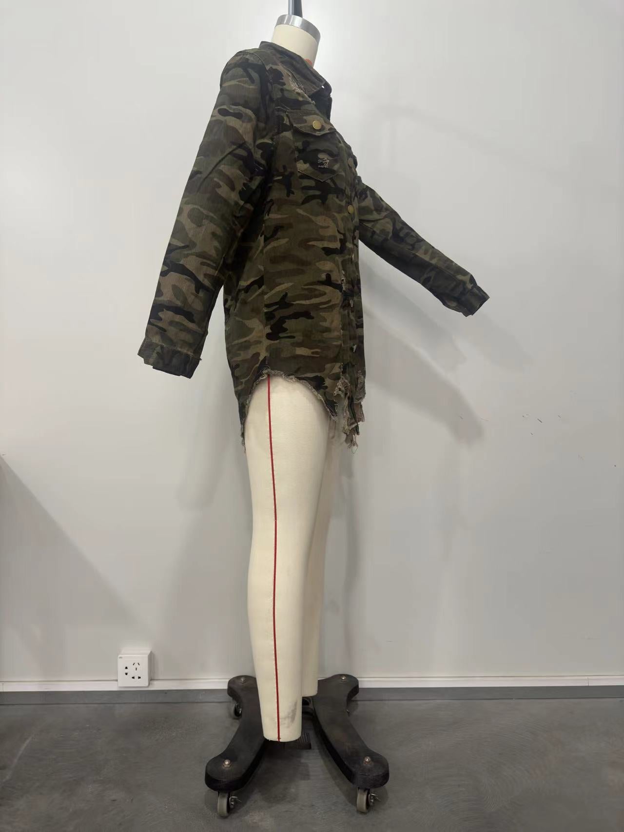 Women's Long Sleeve Camo Ripped Shirt Turndown Collar Long Sleeve Top 7