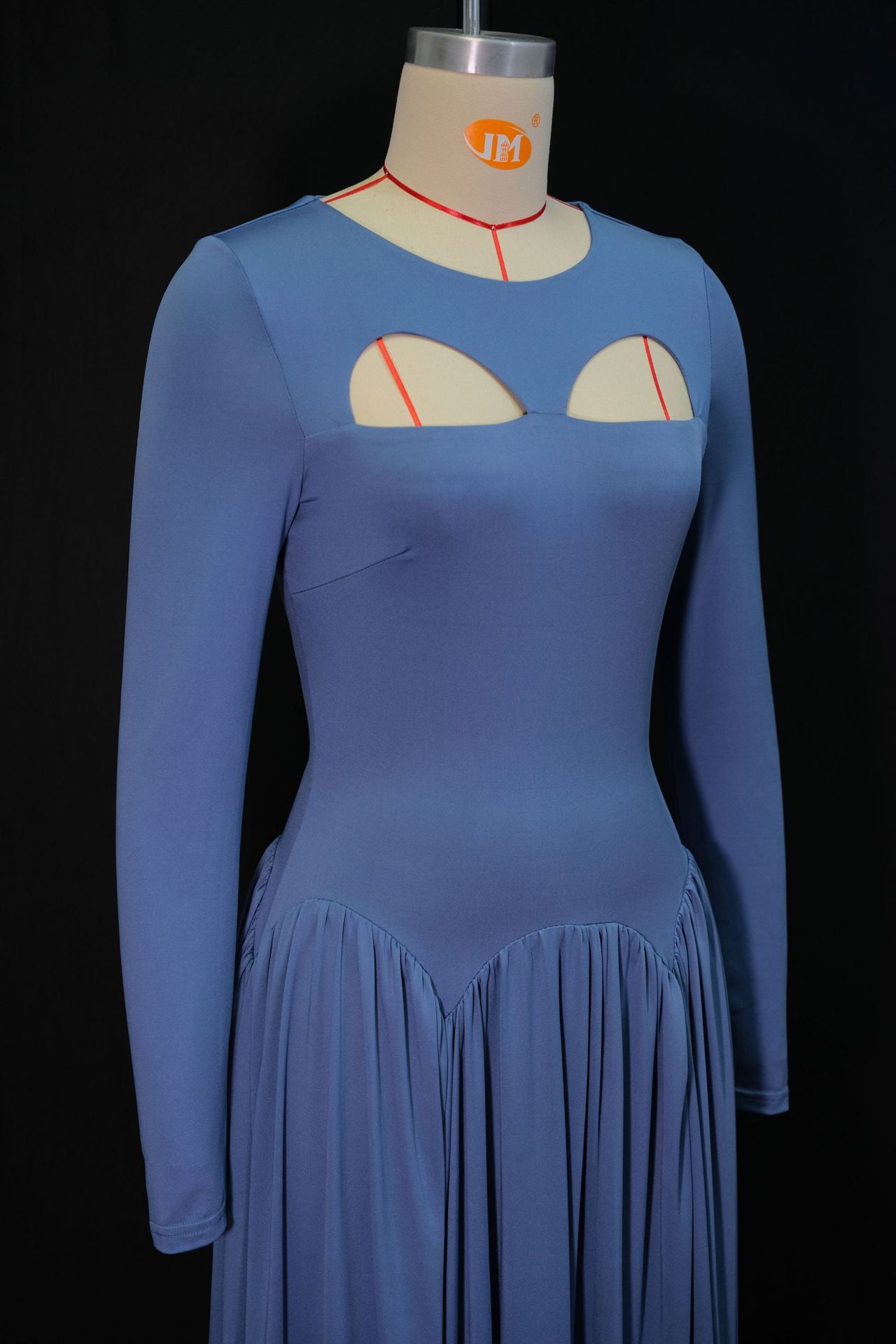 Women's Autumn Fashion Elegant Solid Color Long Sleeve Cut-Out Flared Dress 8