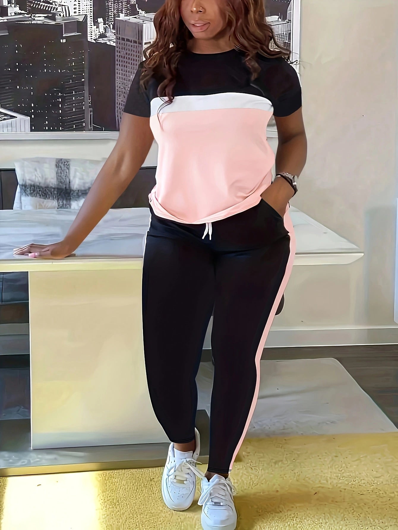 Women's Casual Striped Round Neck Short Sleeve Top Pants Set 4