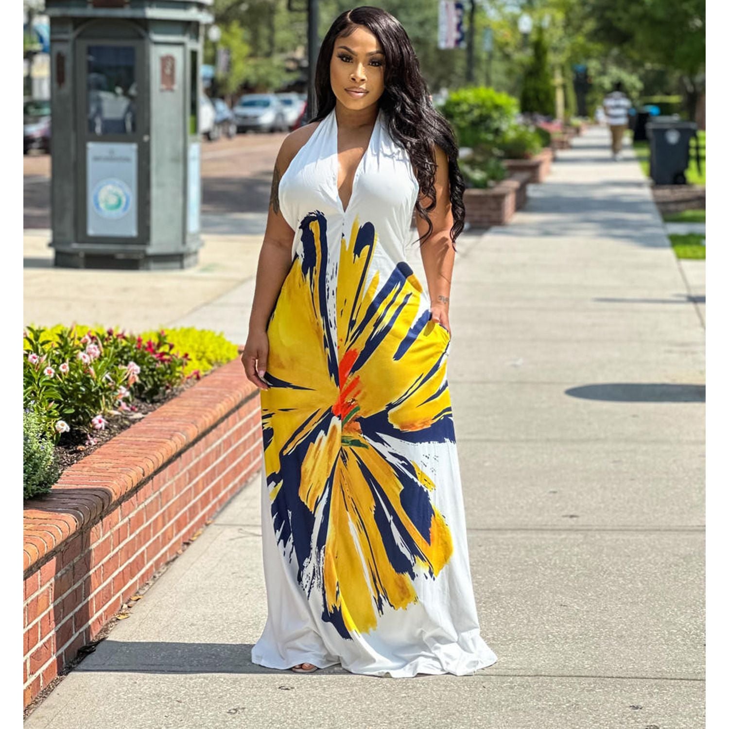 Women Petal Print Sleeveless Dress