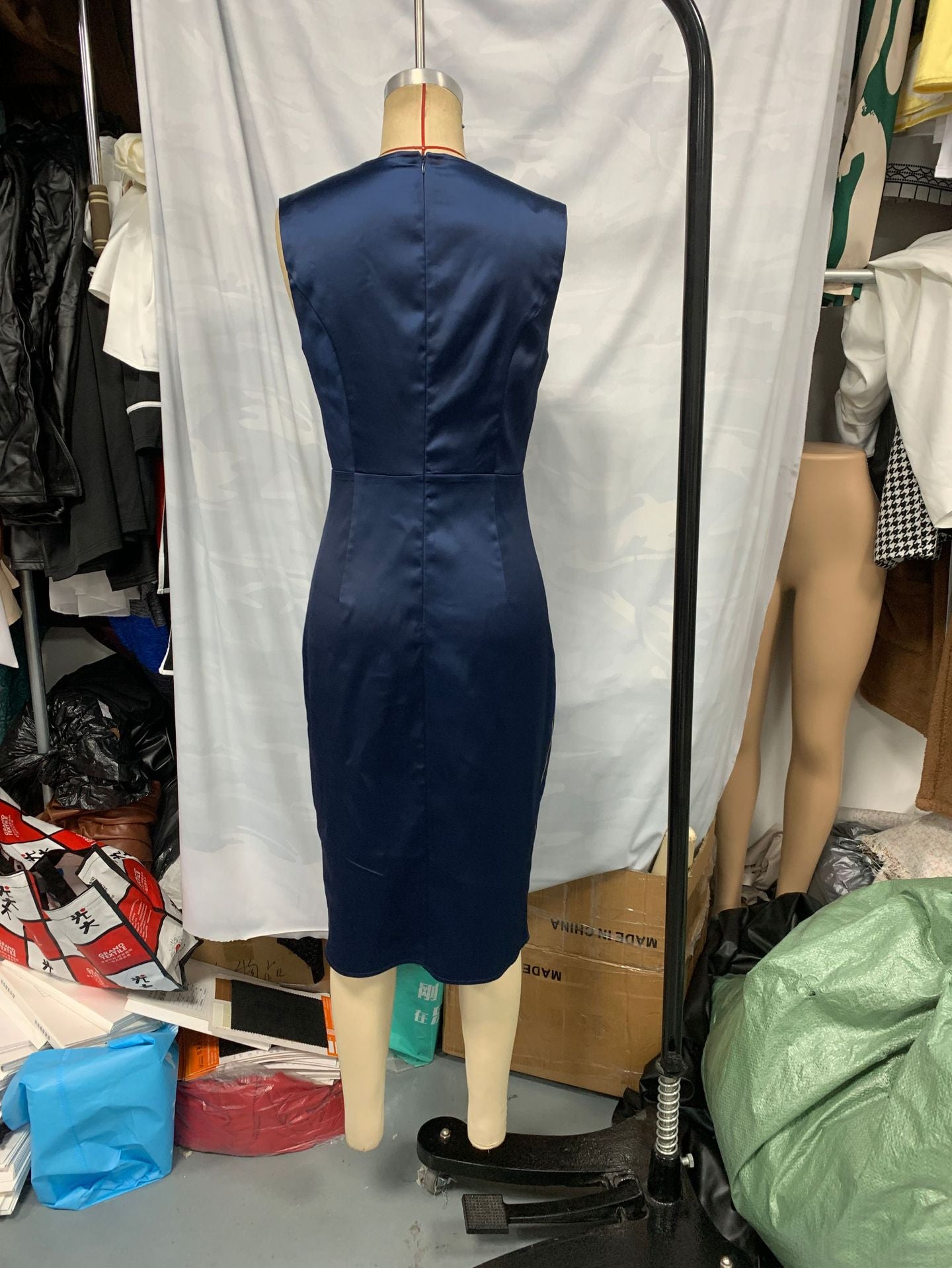 Women's Striped V-Neck Sleeveless Fashion Chic Elegant Slim Waist Slit Dress 4