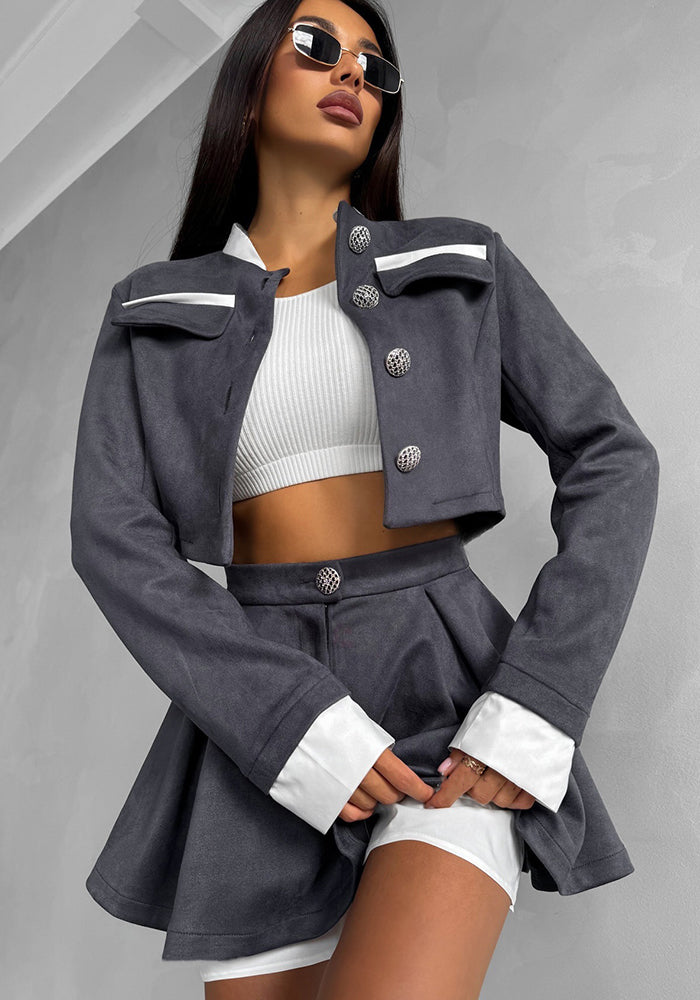 Women Contrast Button Crop Top and Mini Skirt Two-piece Set