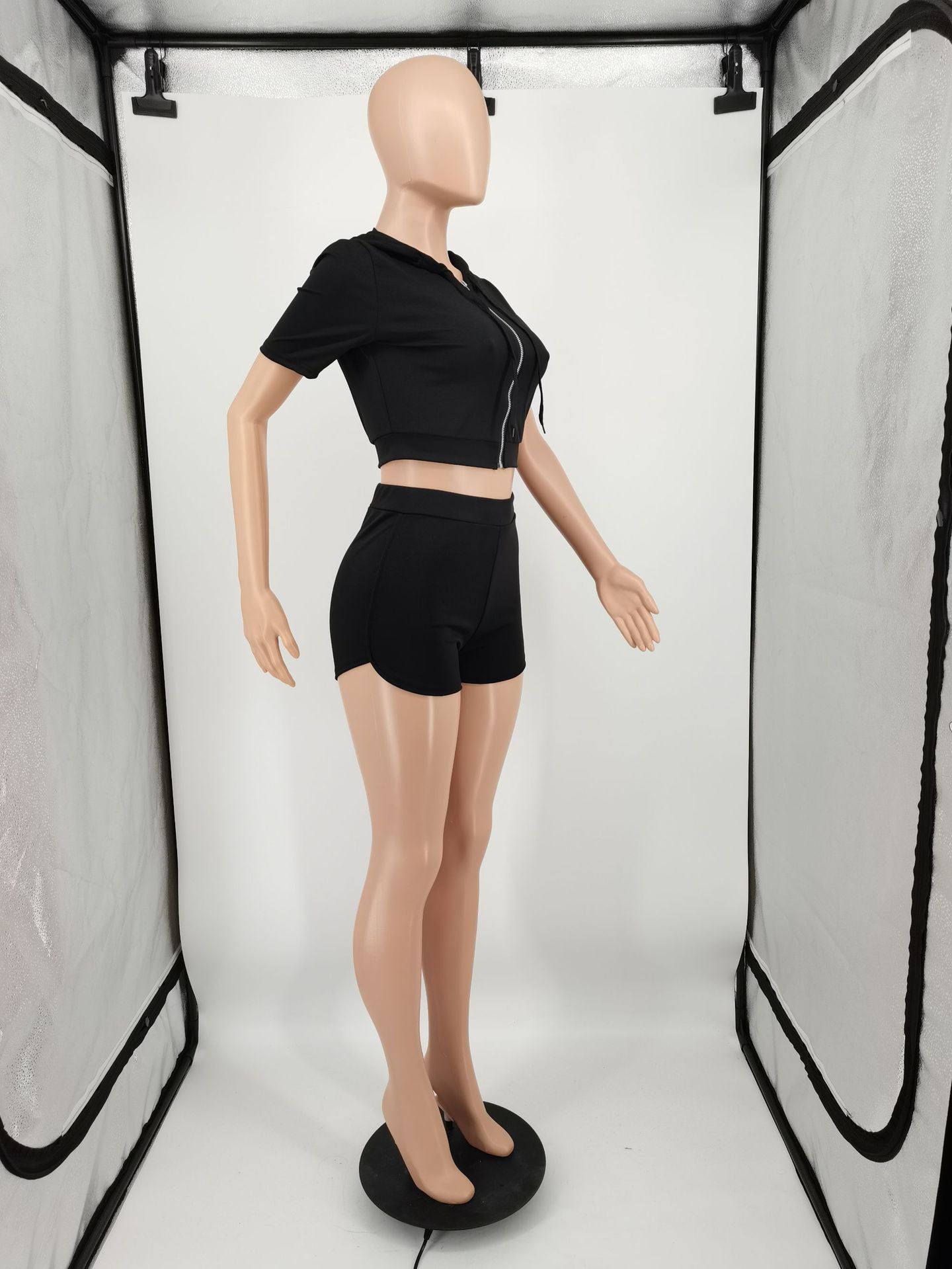 Women's Solid Color Fashion Casual Hooded Zipper Two-Piece Shorts Set 9