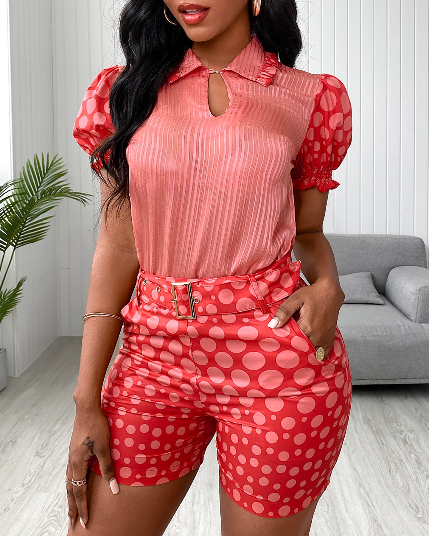 Women red polka dot Top and Shorts Casual two-piece set - with belt 5