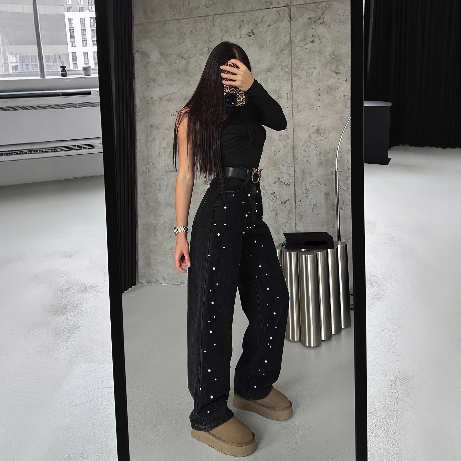 Women beaded black washed stretchy denim pant 5