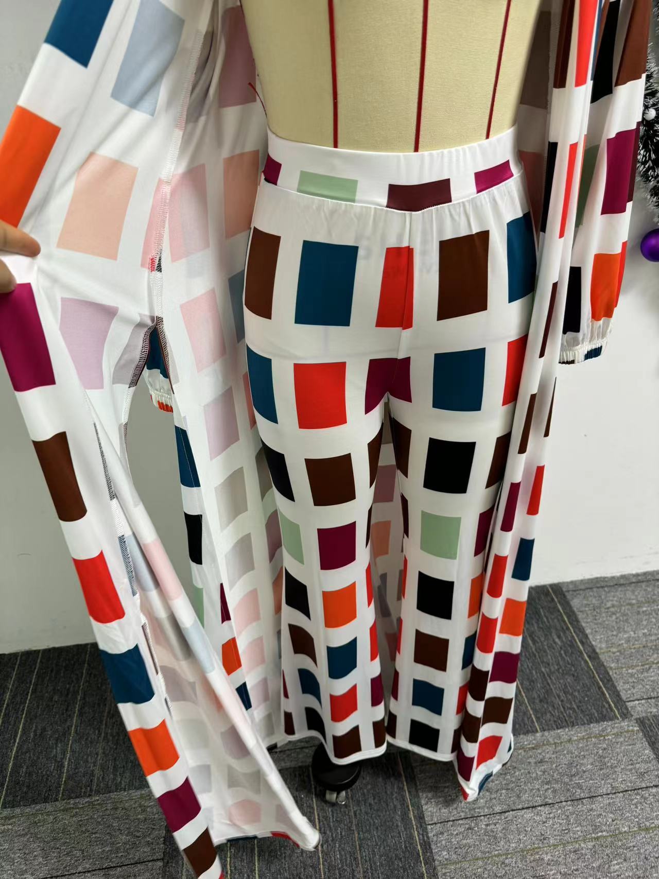 Women Casual Printed Slit Robe and Pant Two-piece Set 9