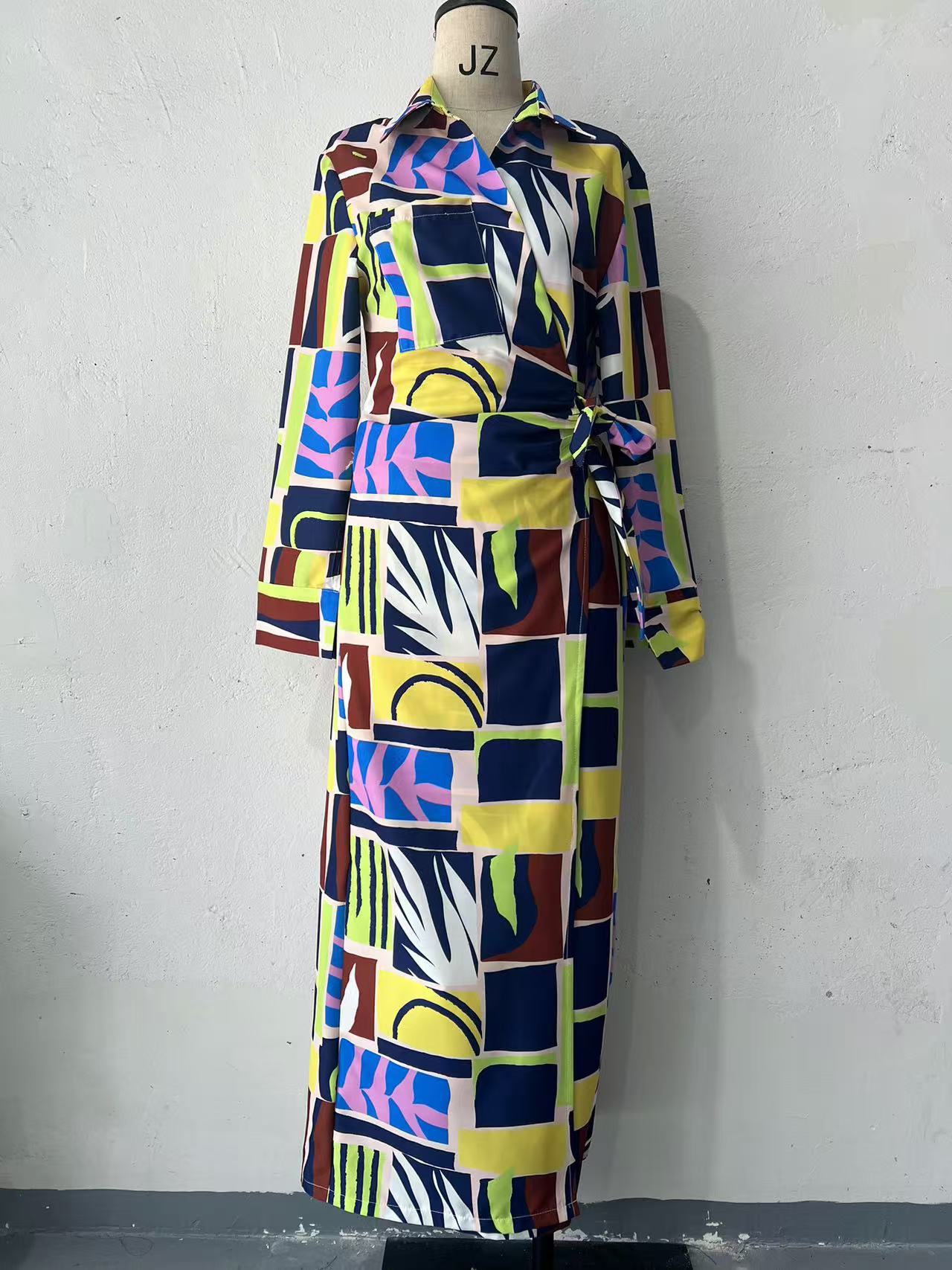 Women Style Printed V-Neck Belt Long Sleeve Dress 6