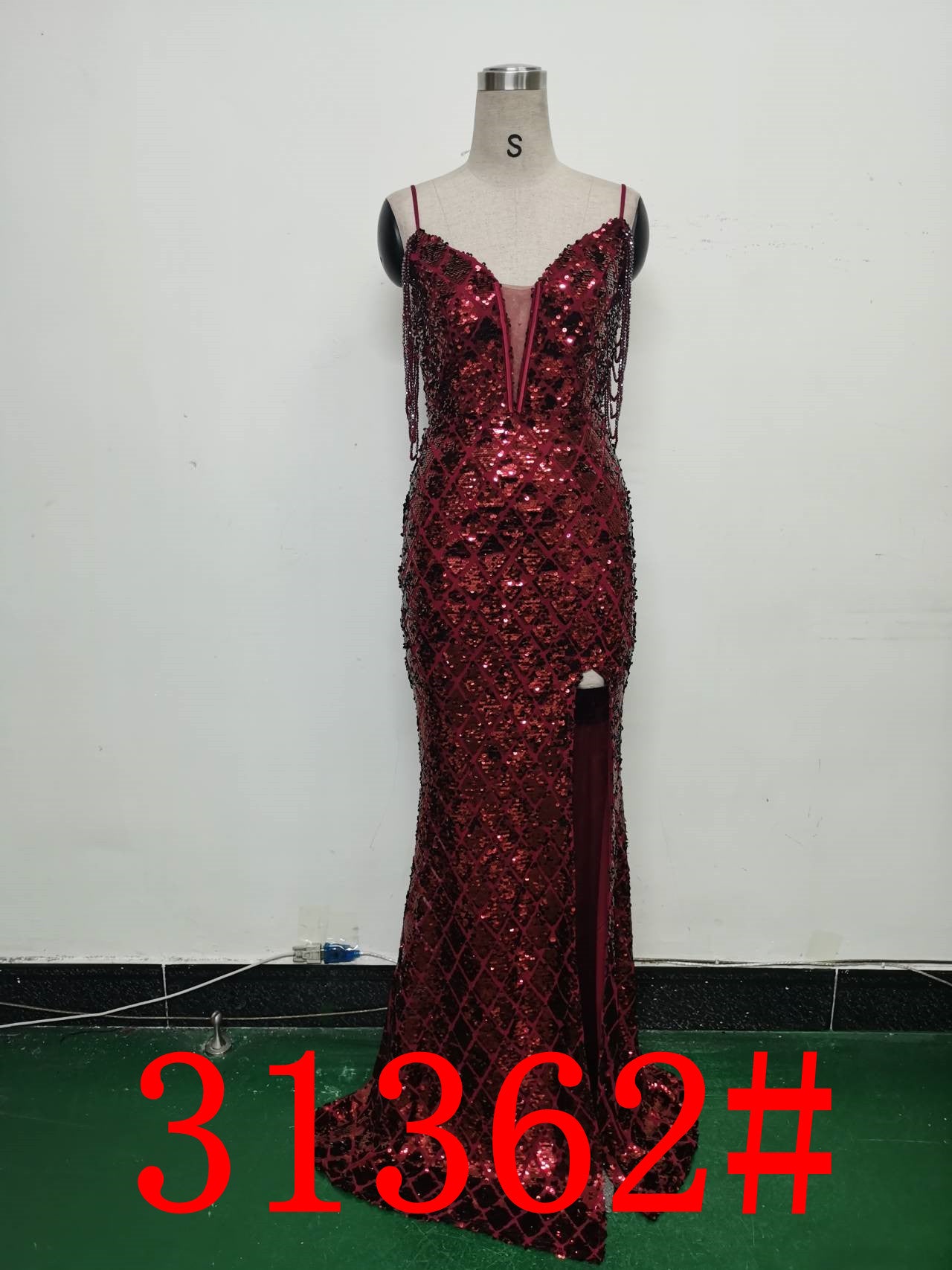 Women Herringbone Lace-Up Symphony Beaded Evening Dress 32