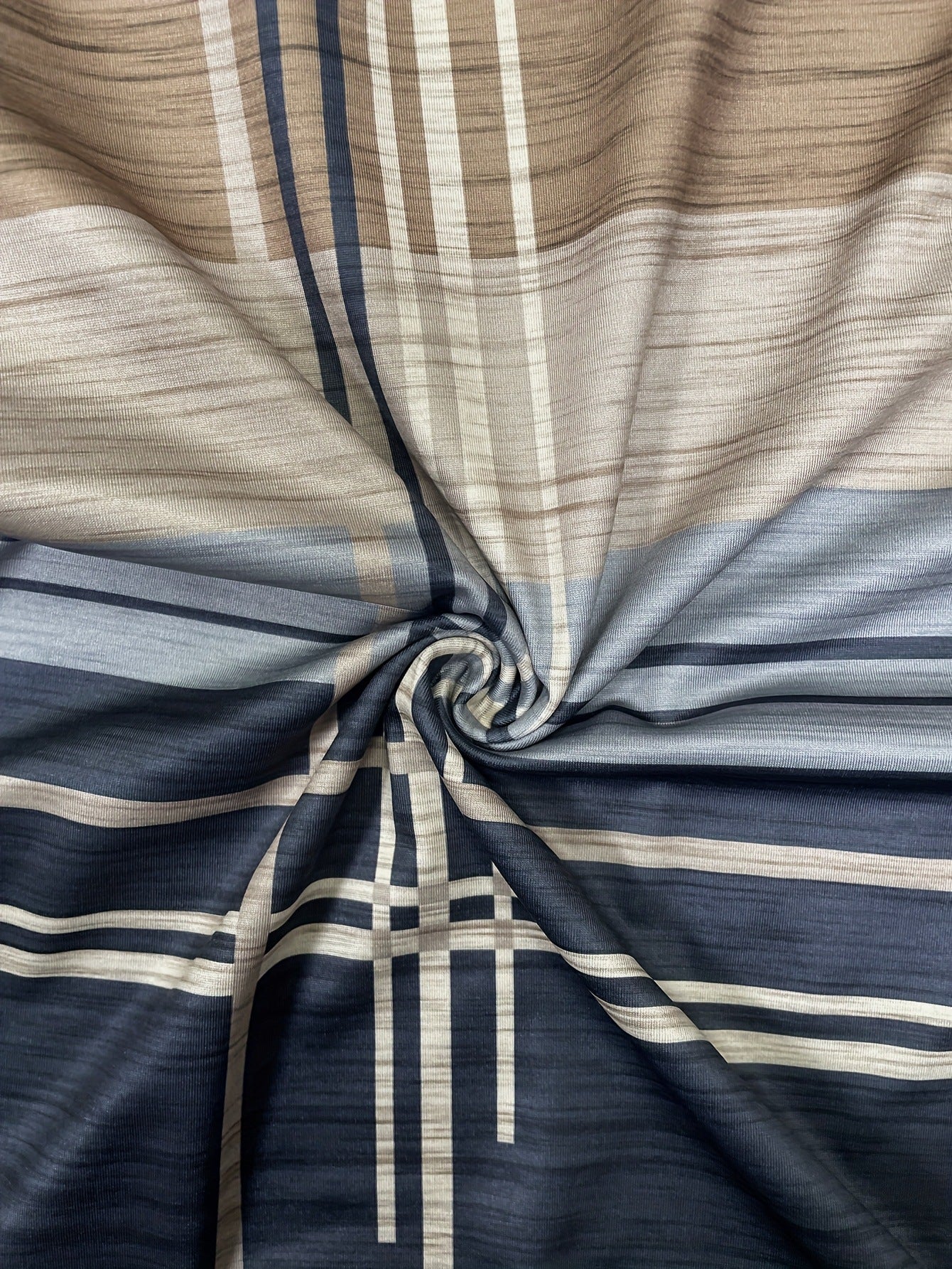 Women's Spring/Summer Geometric Stripe Round Neck T-Shirt & Tight-Fit Shorts Casual Set 36