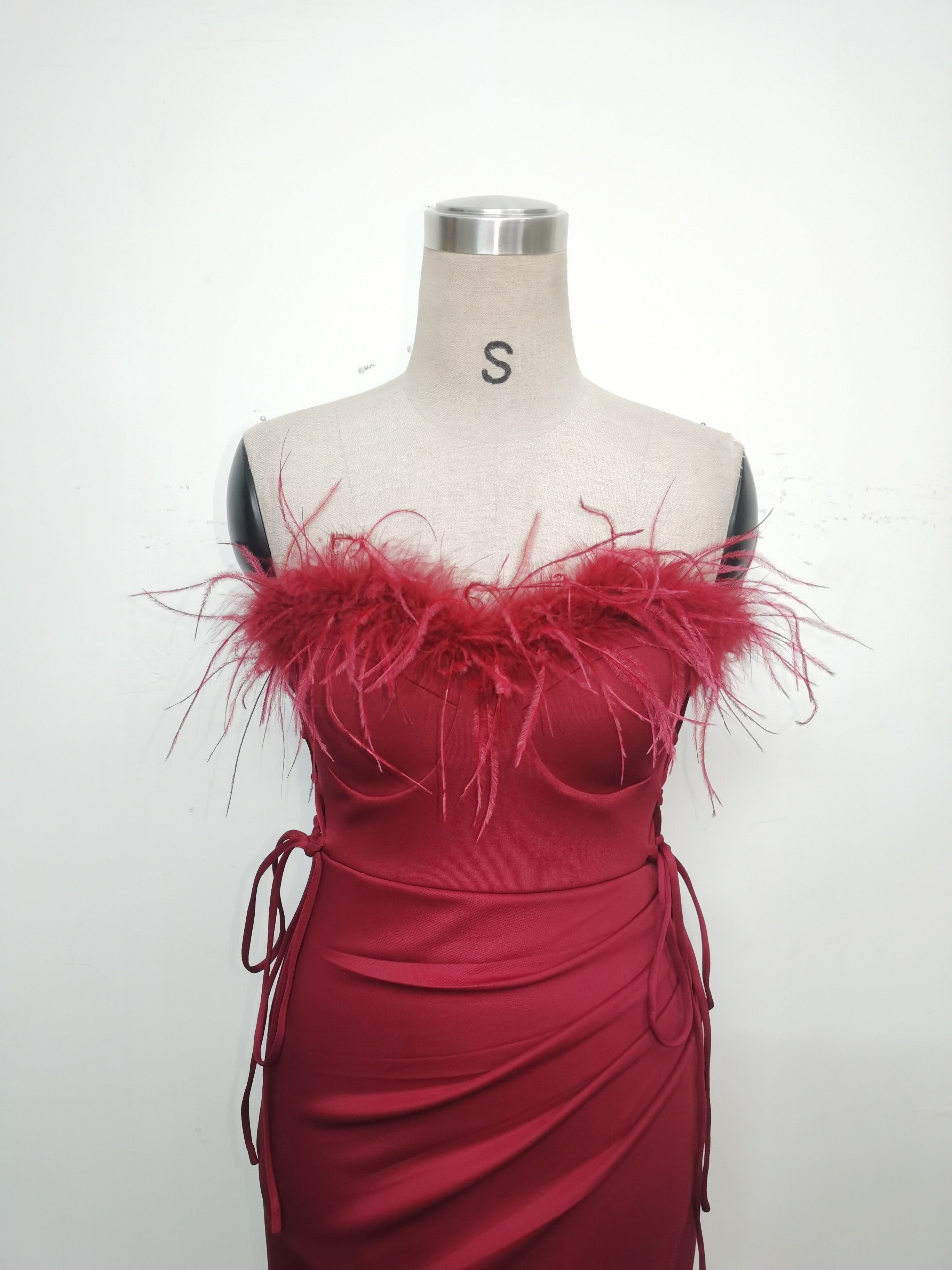 Feather Strap Slim Waist Solid Color Slit Evening Dress 28