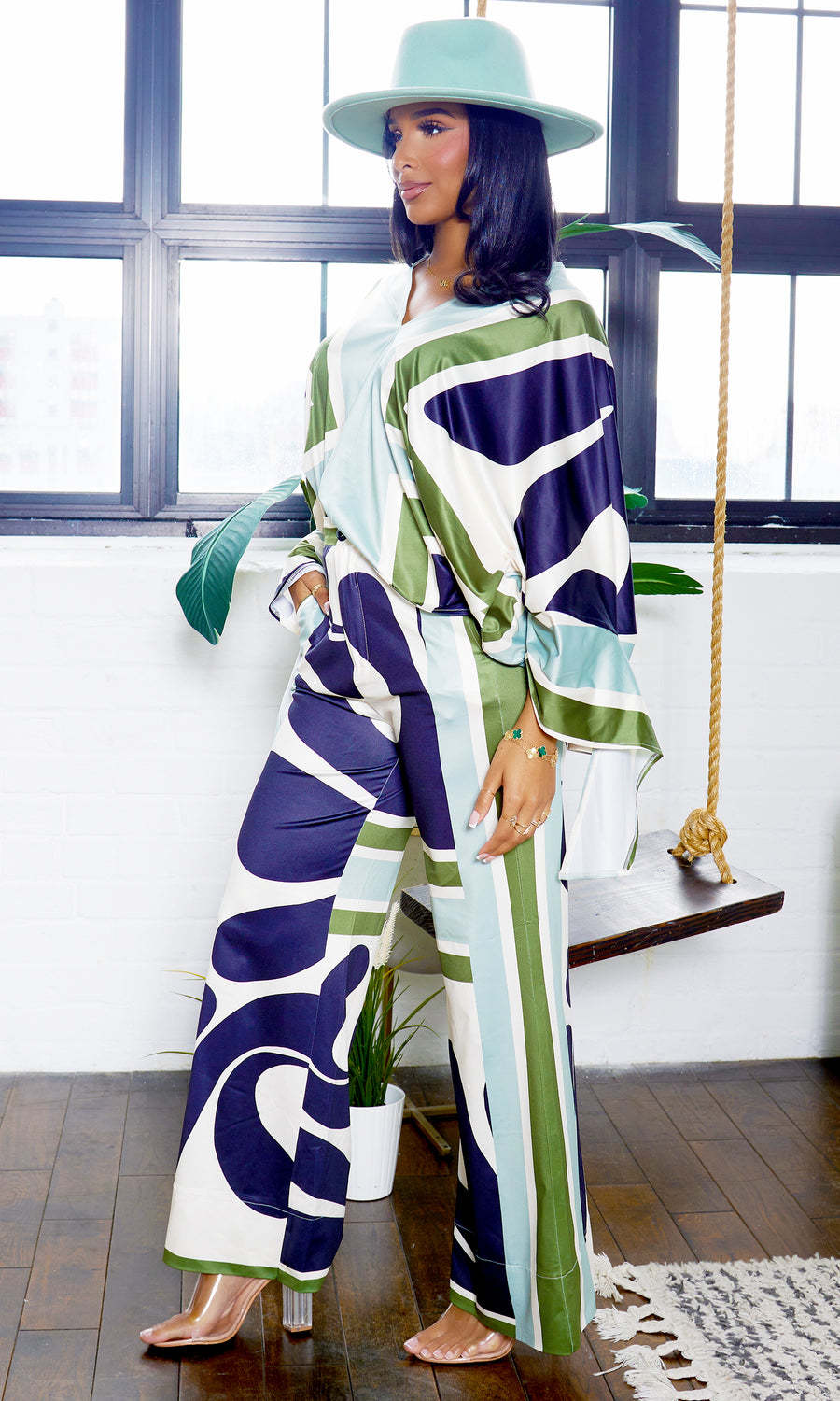 Plus Size Fashion v-Neck Wide Split Long Sleeve Top Bell Bottom Pants Set 6