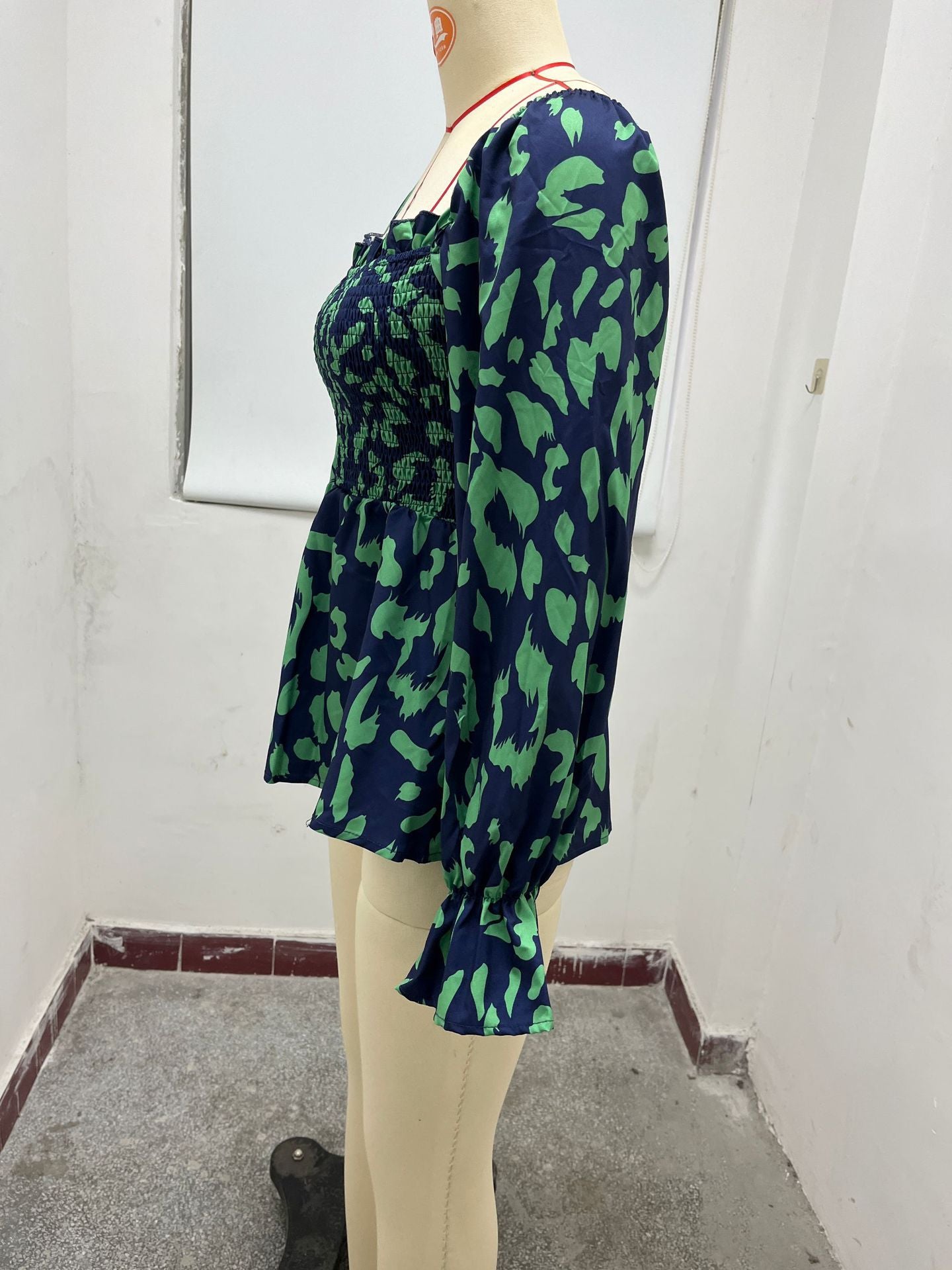 Women Casual Ruffle Edge Square Neck Leopard Print Long Sleeve Top 10